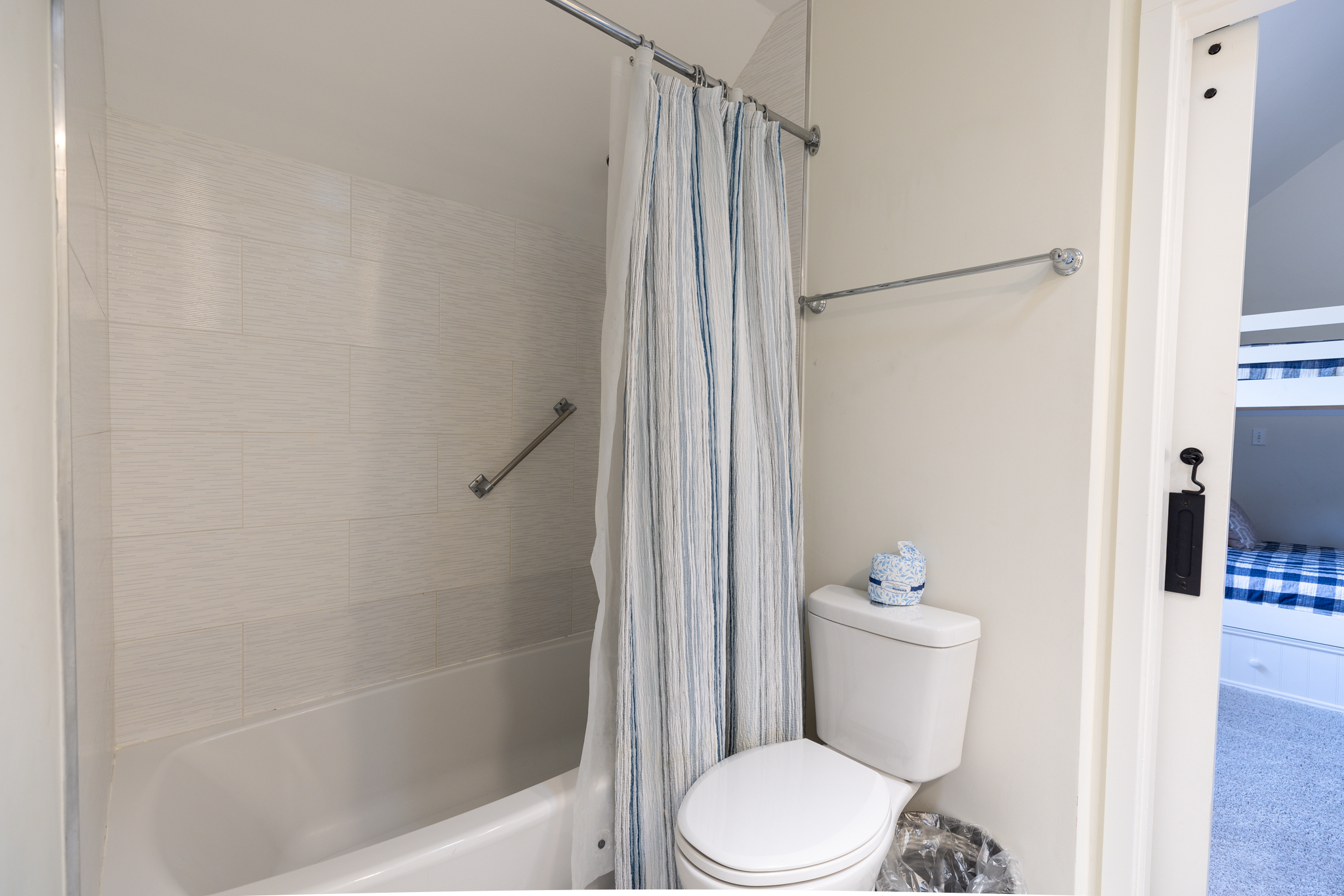 618 Queen's Grant | Photo 22