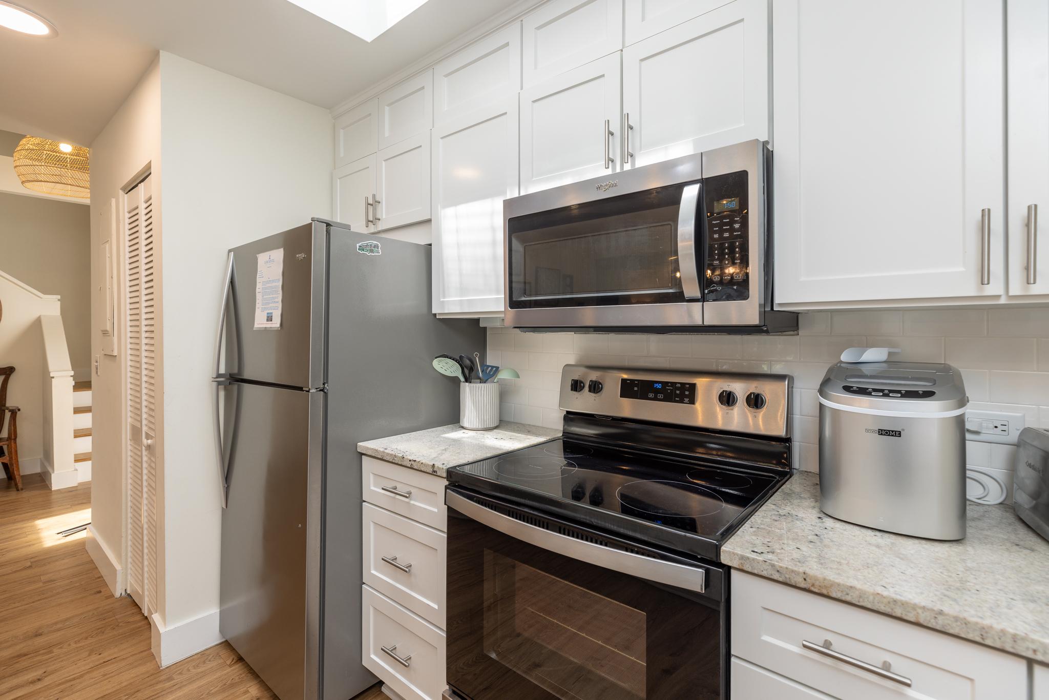 618 Queen's Grant | Photo 9