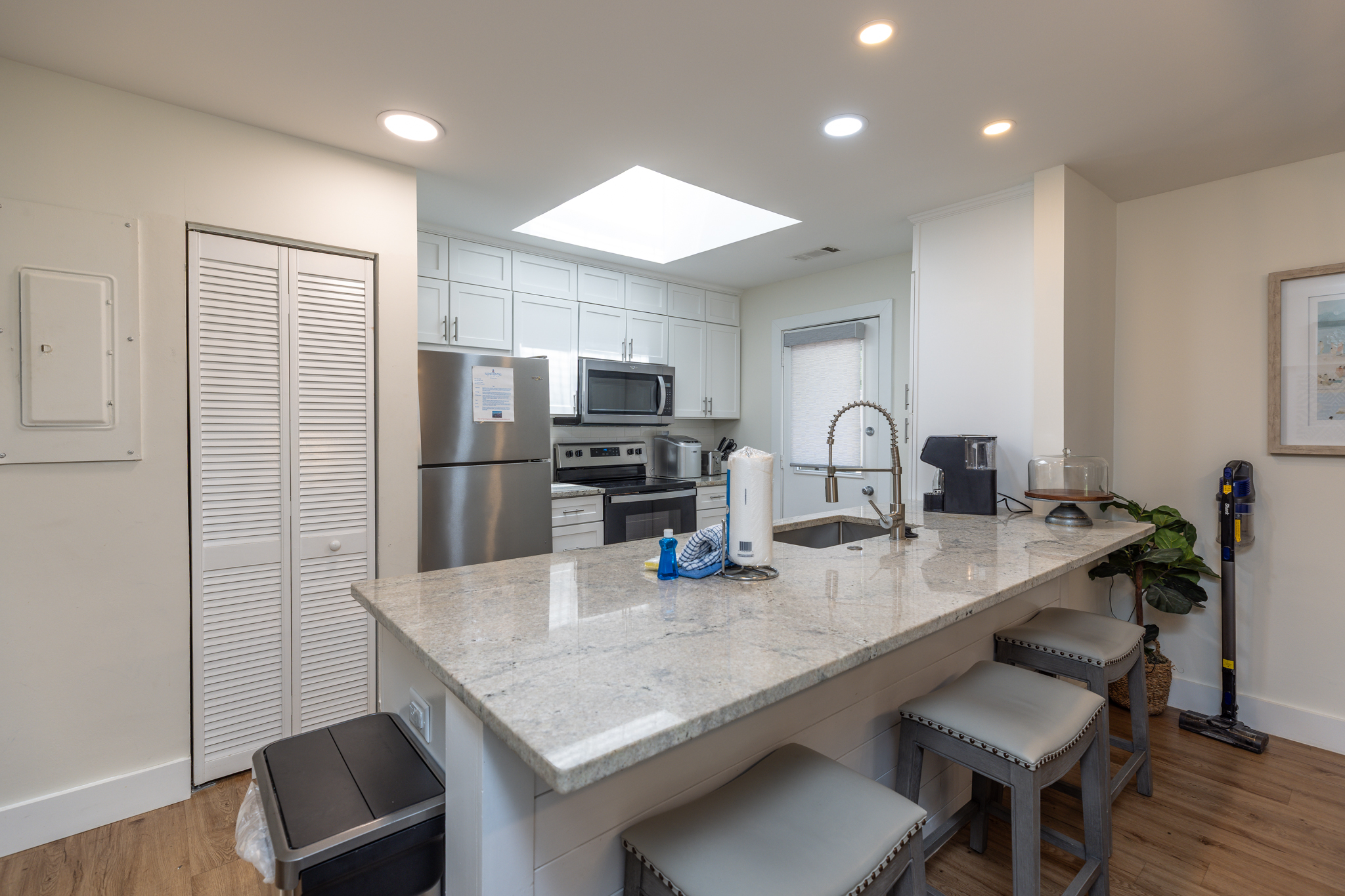 618 Queen's Grant | Photo 7