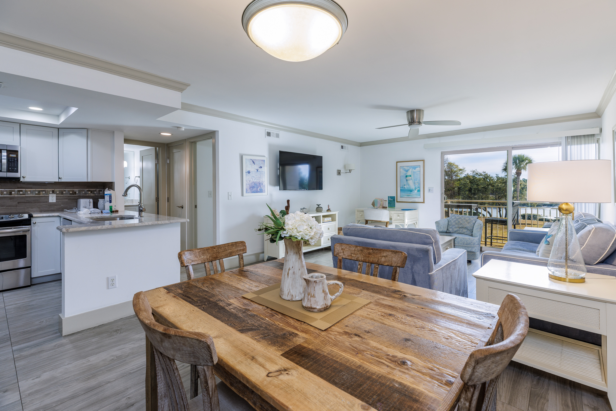 1803 Bluff Villas | Photo 8