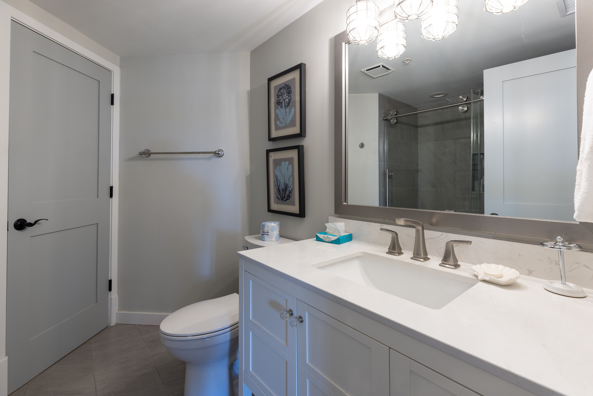 407 Barrington Arms | Photo 19