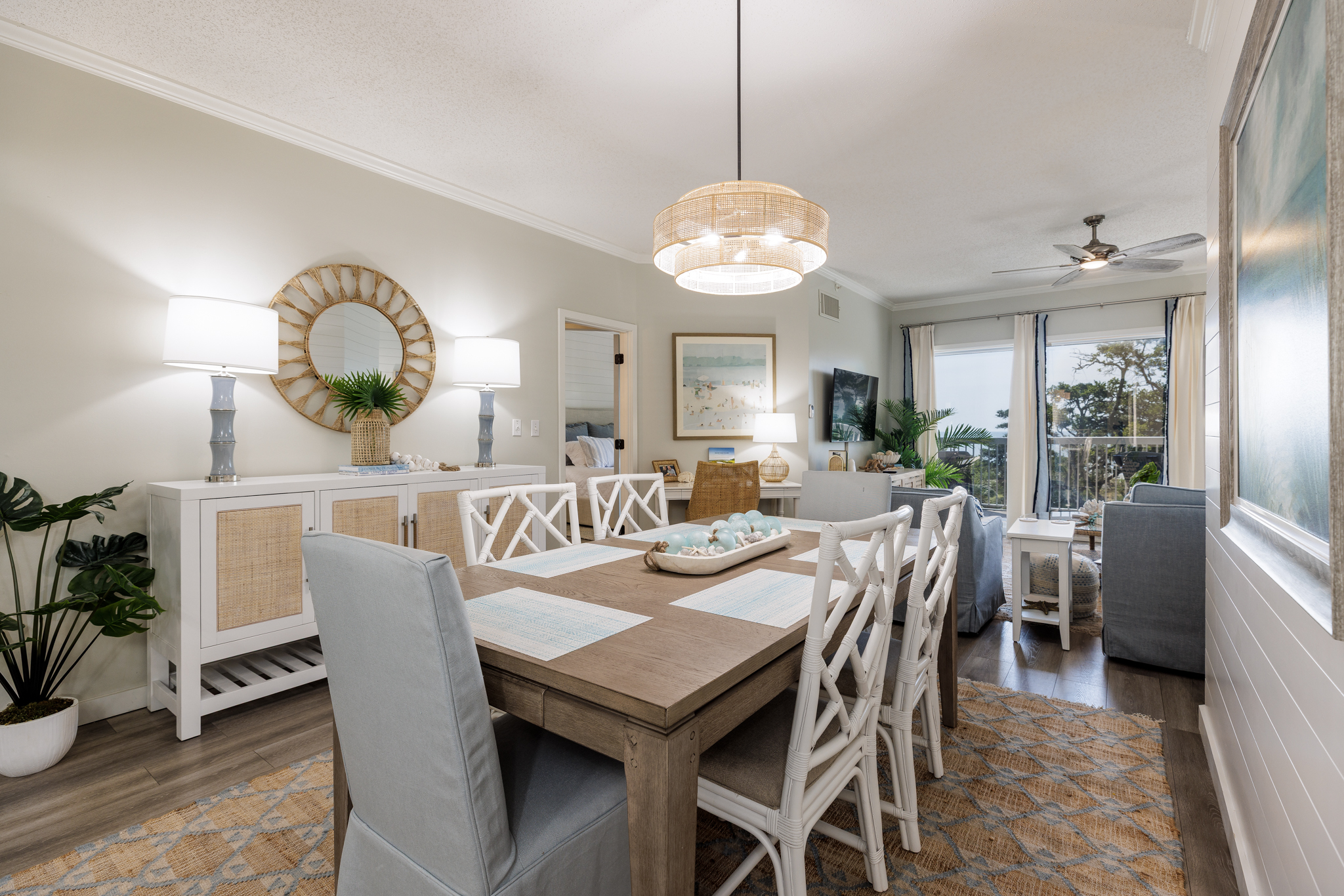 407 Barrington Arms | Photo 8