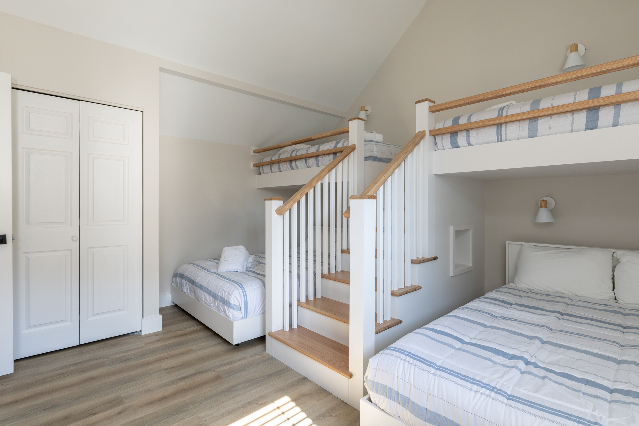 721 Queens Grant | Photo 25