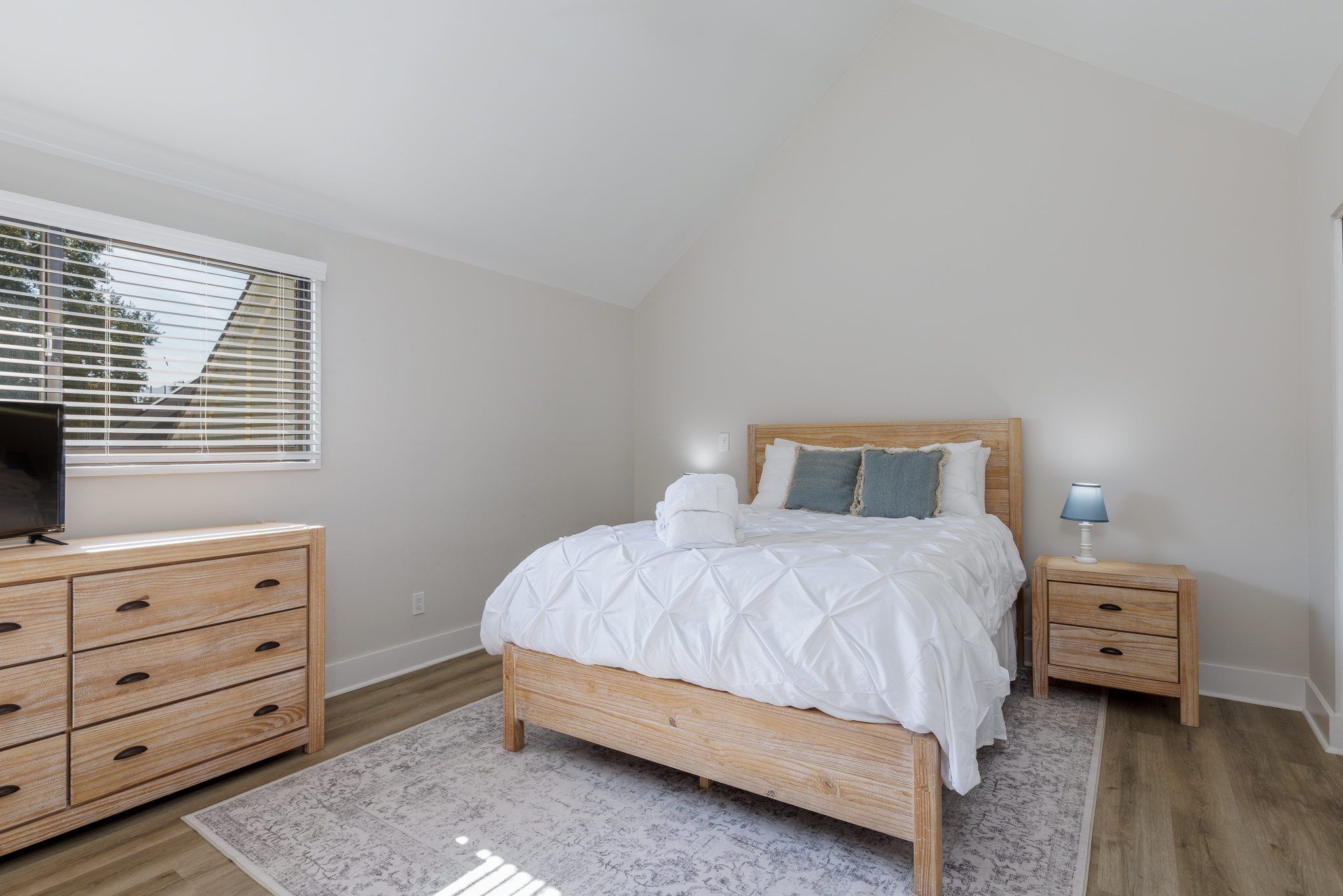 721 Queens Grant | Photo 17