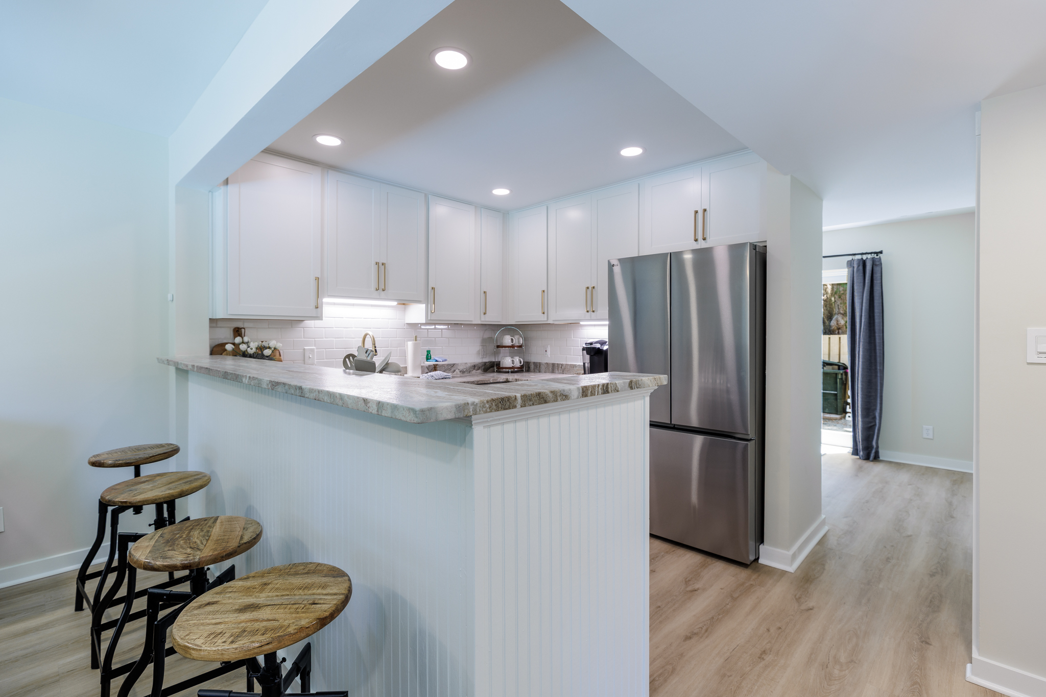 15 Wagon Road | Photo 9