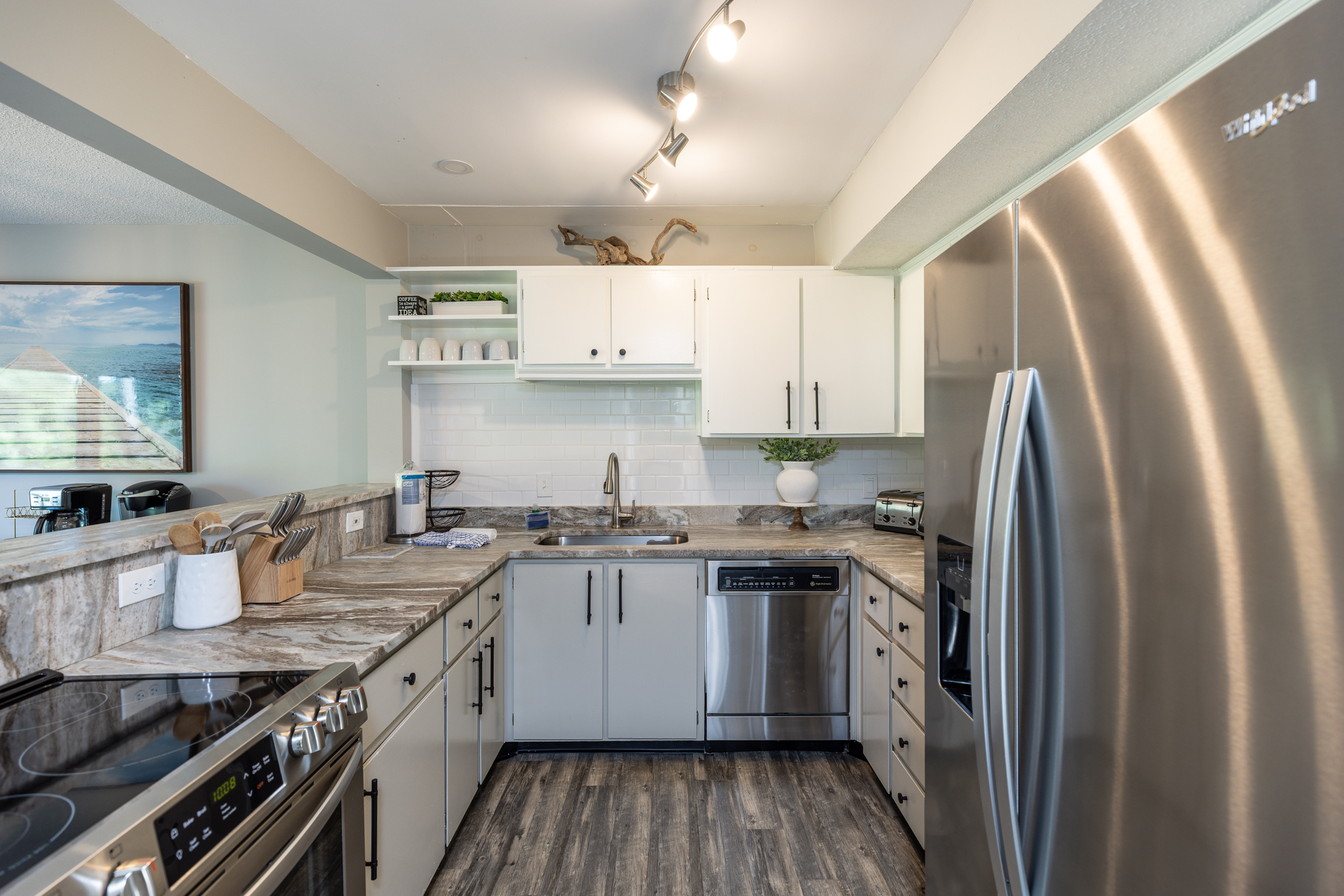 15 Wagon Road | Photo 6