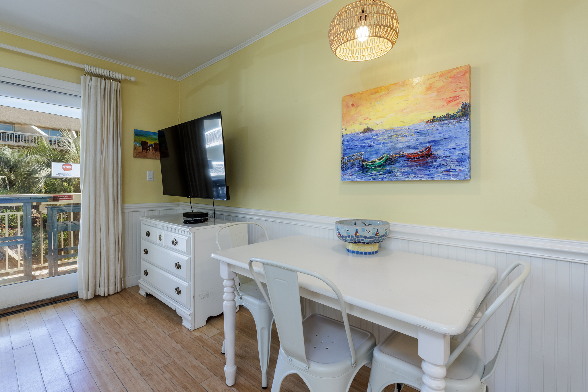 120 Breakers | Photo 3