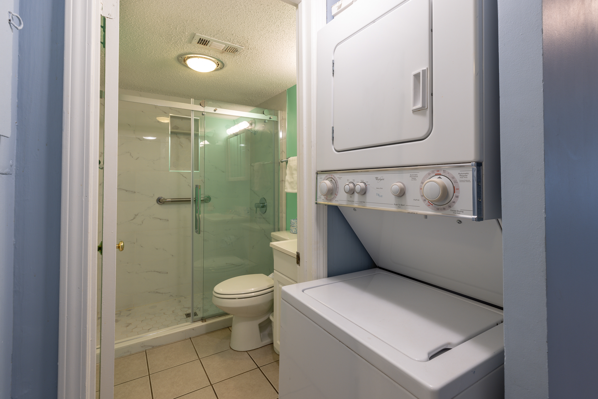 219 Breakers | Photo 8