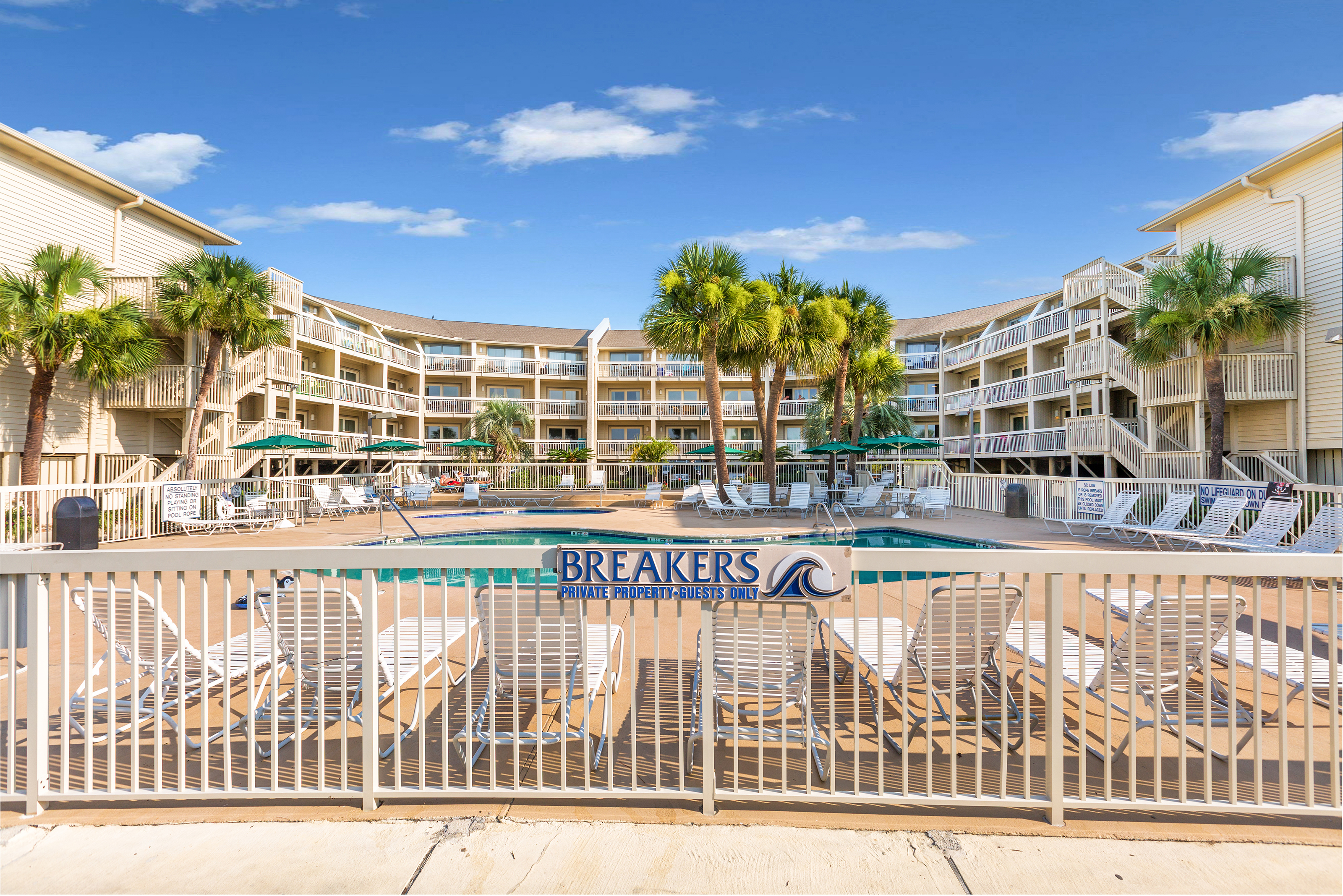 219 Breakers | Photo 18