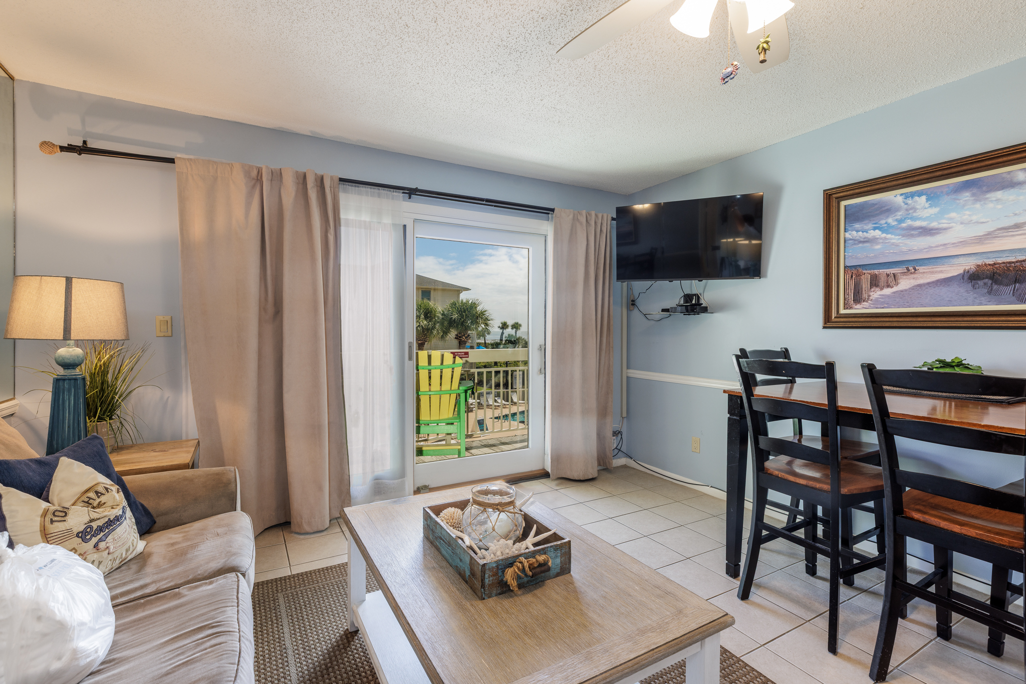 219 Breakers | Photo 1