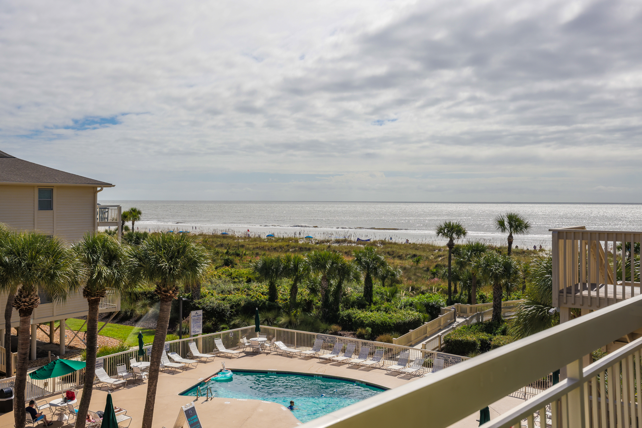 320 Breakers | Photo 15