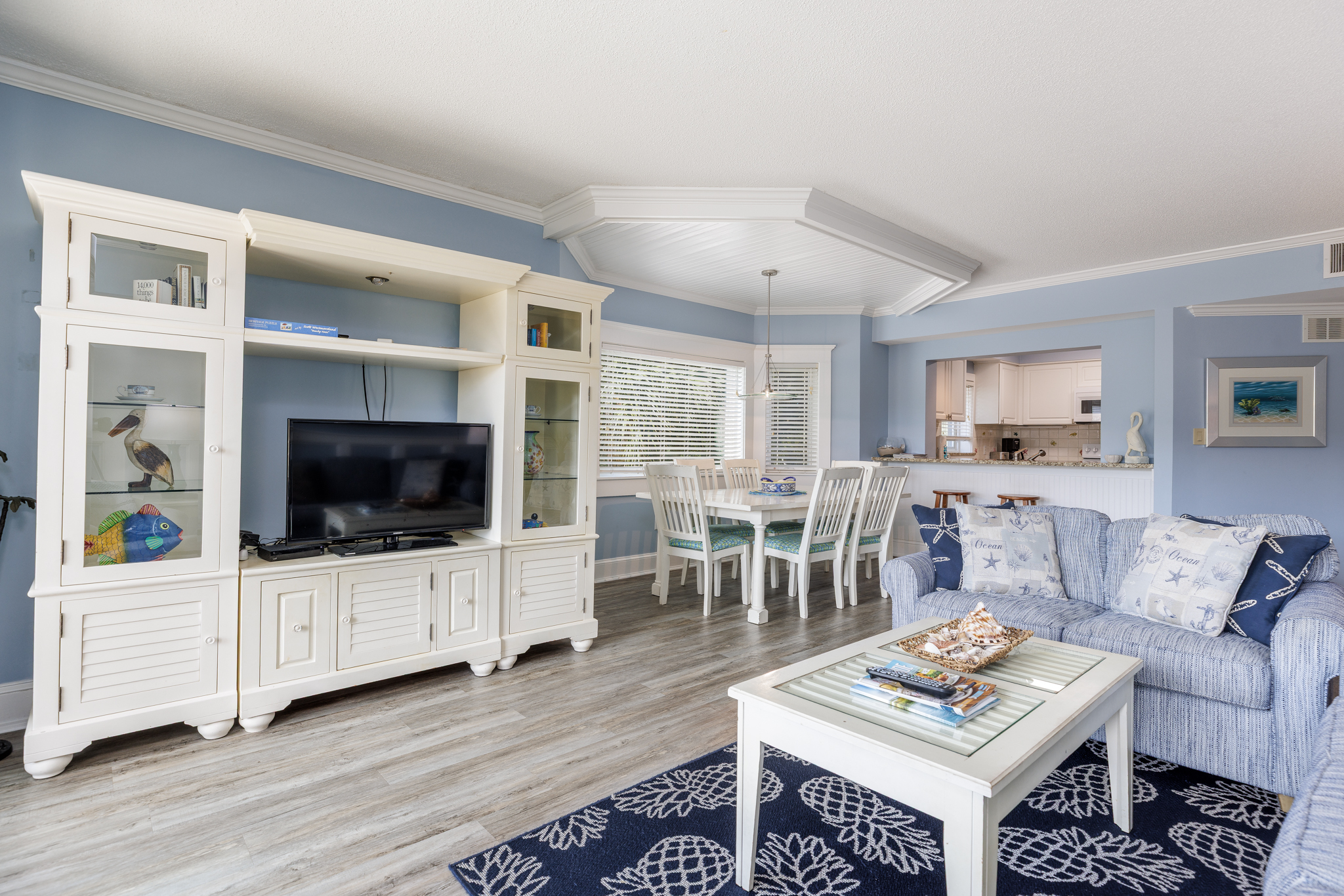 339 Shorewood Villas | Photo 5