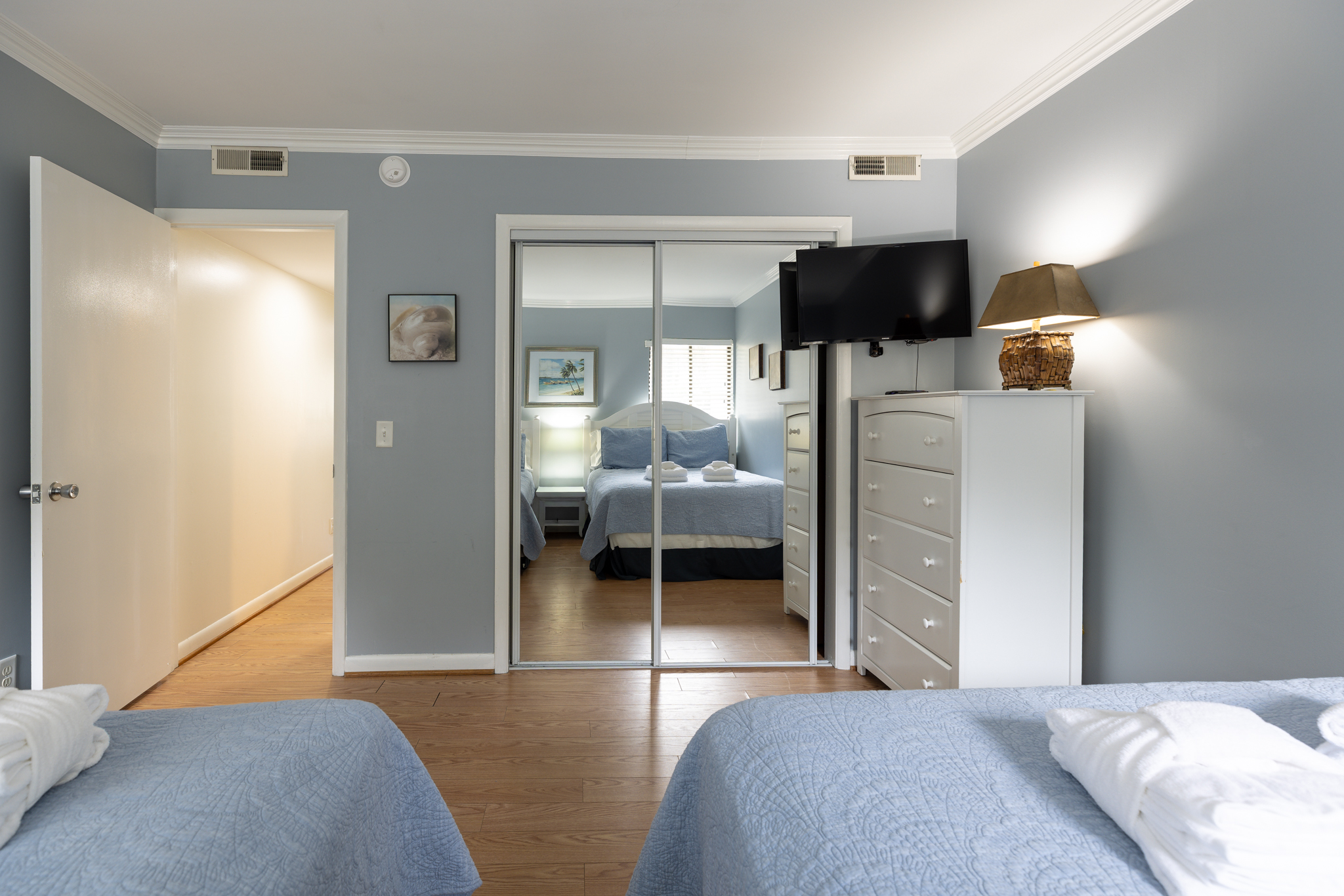 5 Ocean Club | Photo 16