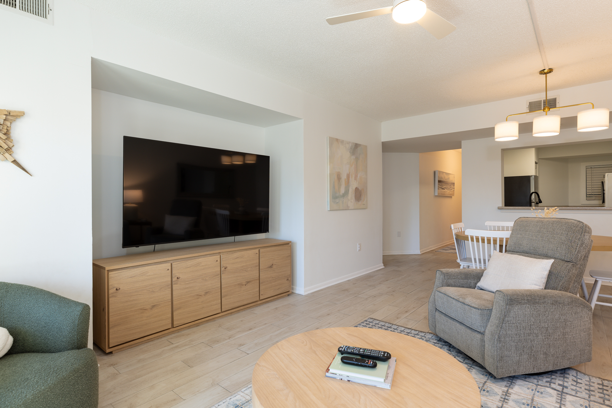 137 Shorewood | Photo 18