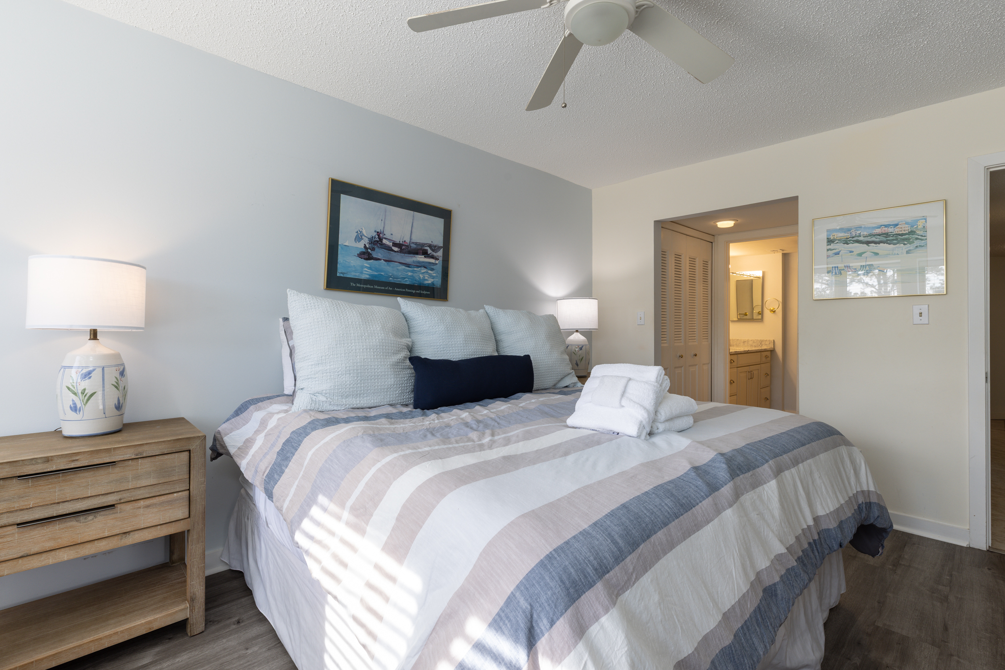 1690 Bluff Villas | Photo 13