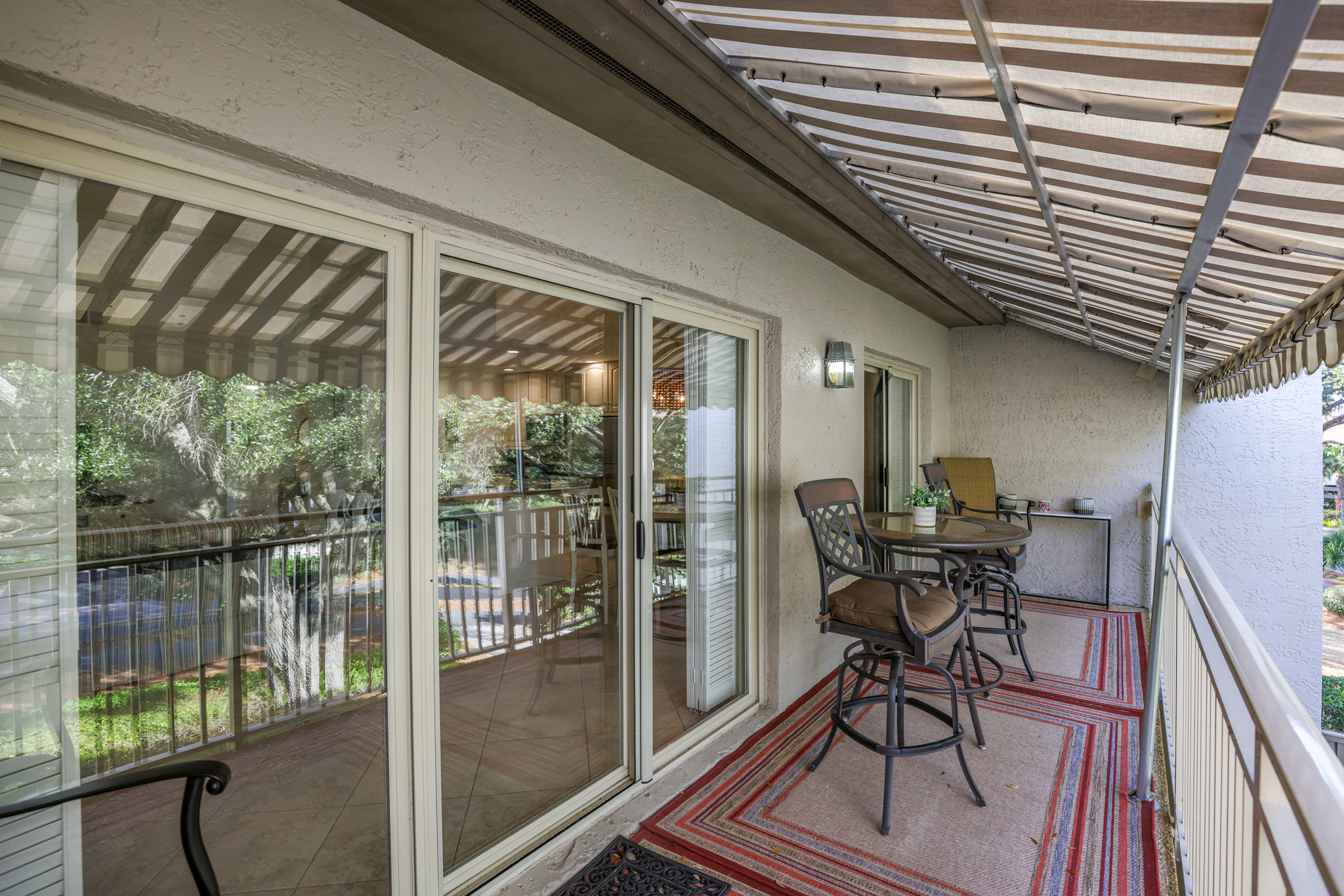 1690 Bluff Villas | Photo 23