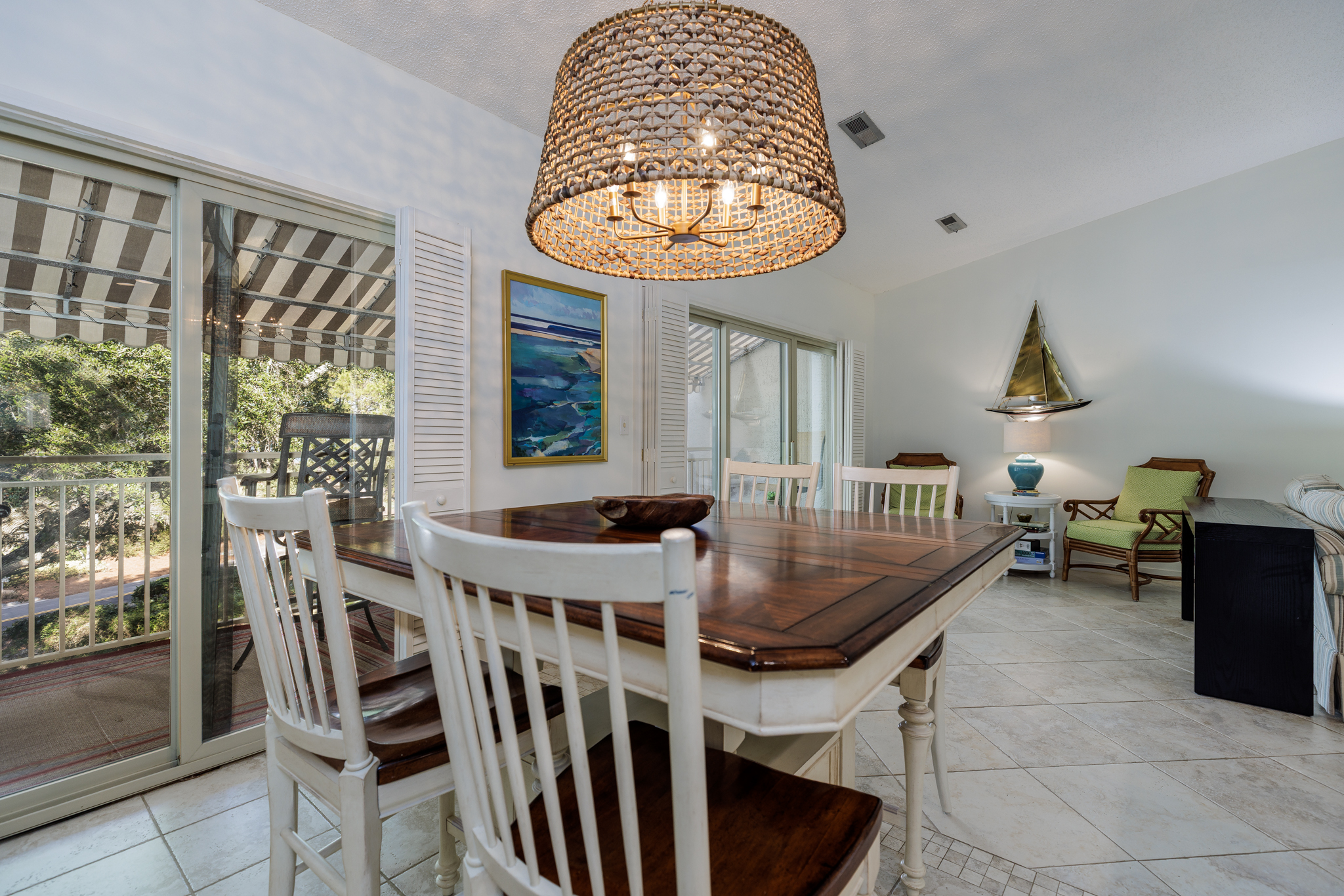 1690 Bluff Villas | Photo 6