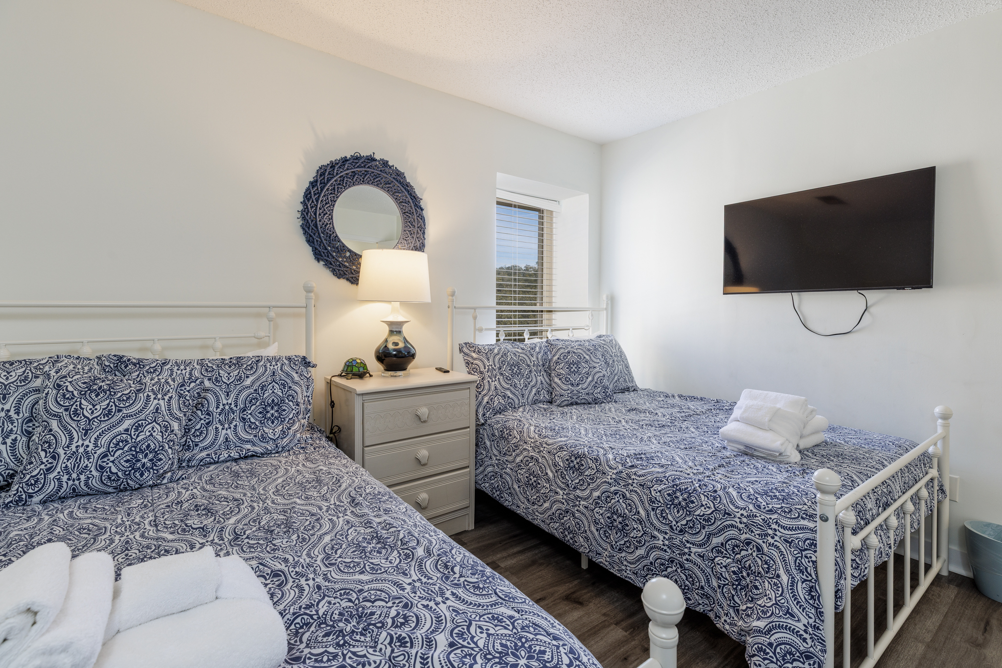 1690 Bluff Villas | Photo 21