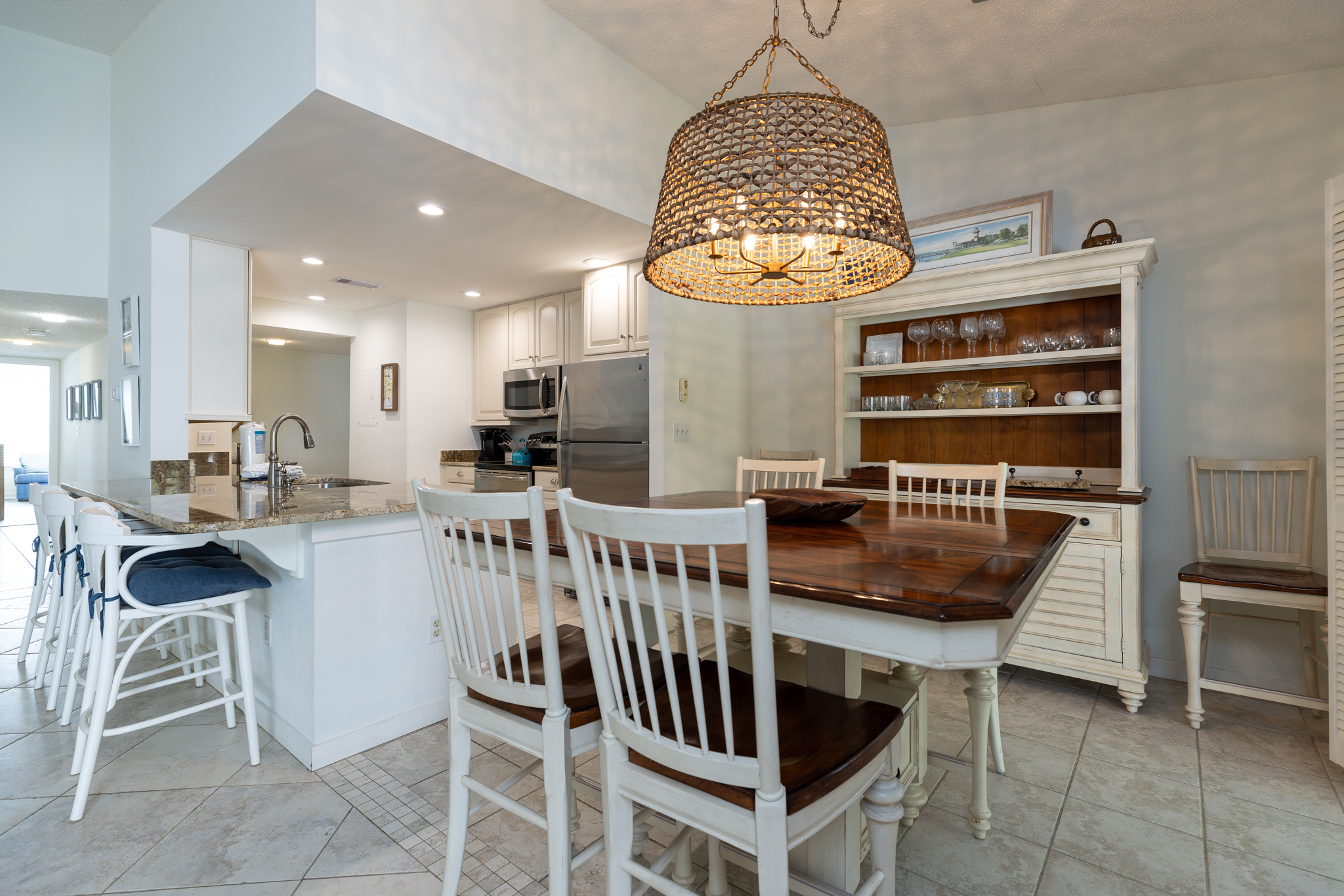 1690 Bluff Villas | Photo 4