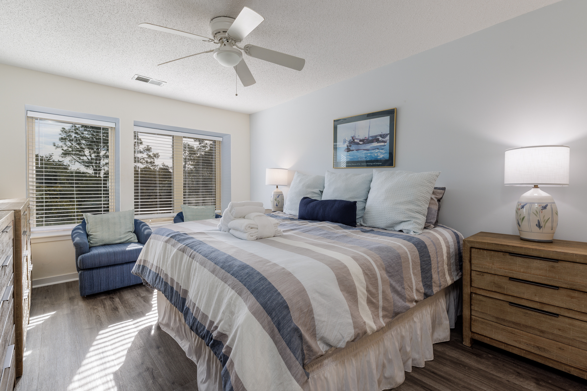 1690 Bluff Villas | Photo 11