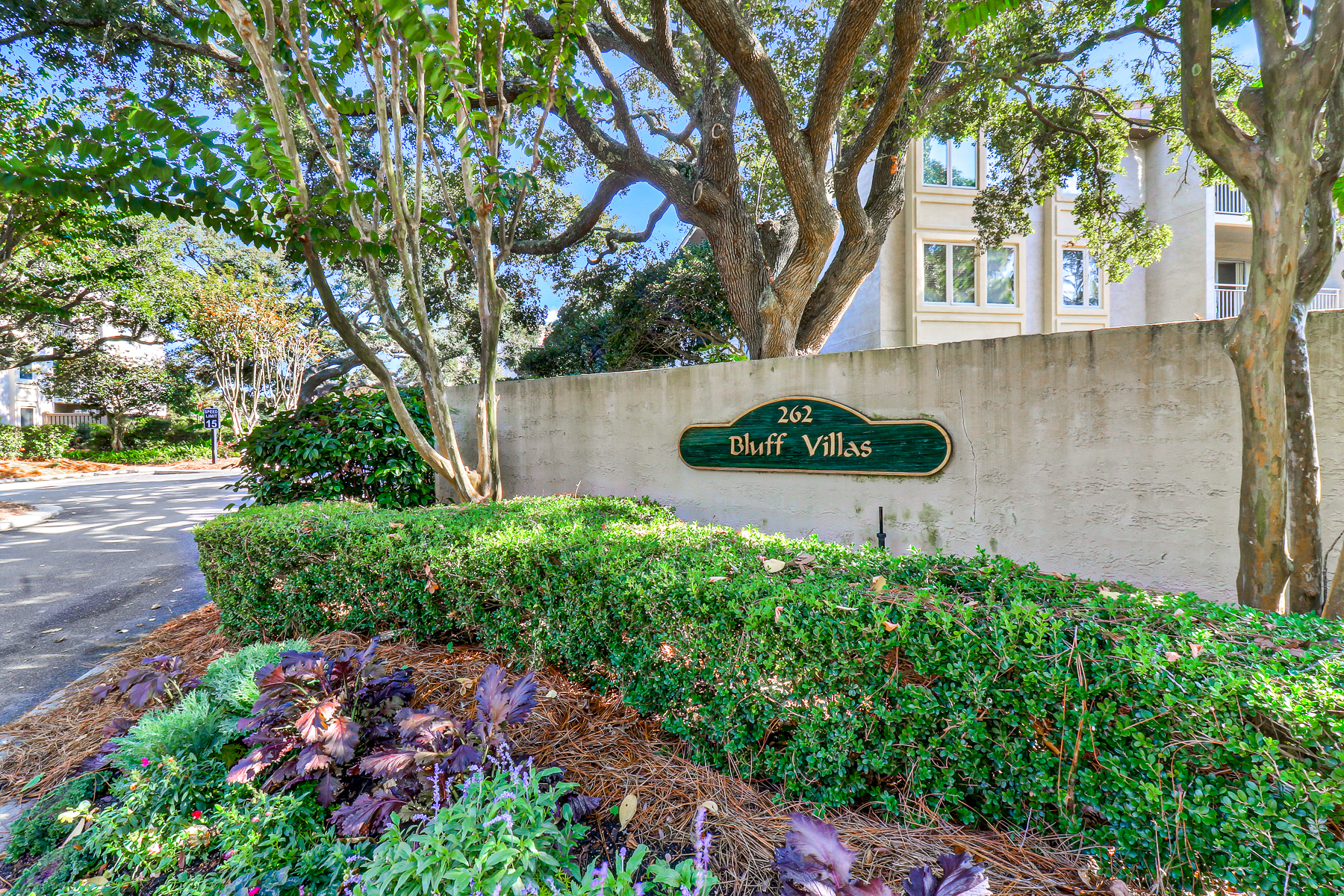 1690 Bluff Villas | Photo 31