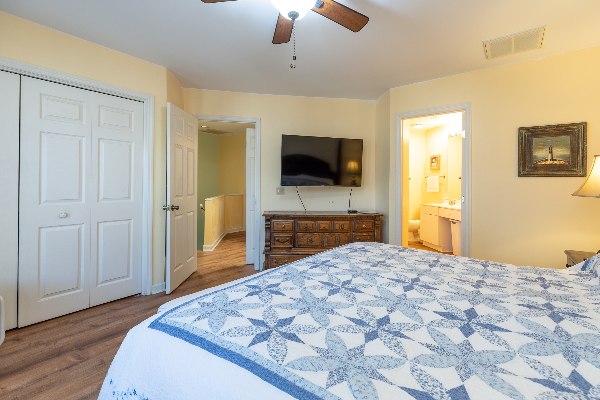 61 Ocean Breeze | Photo 16