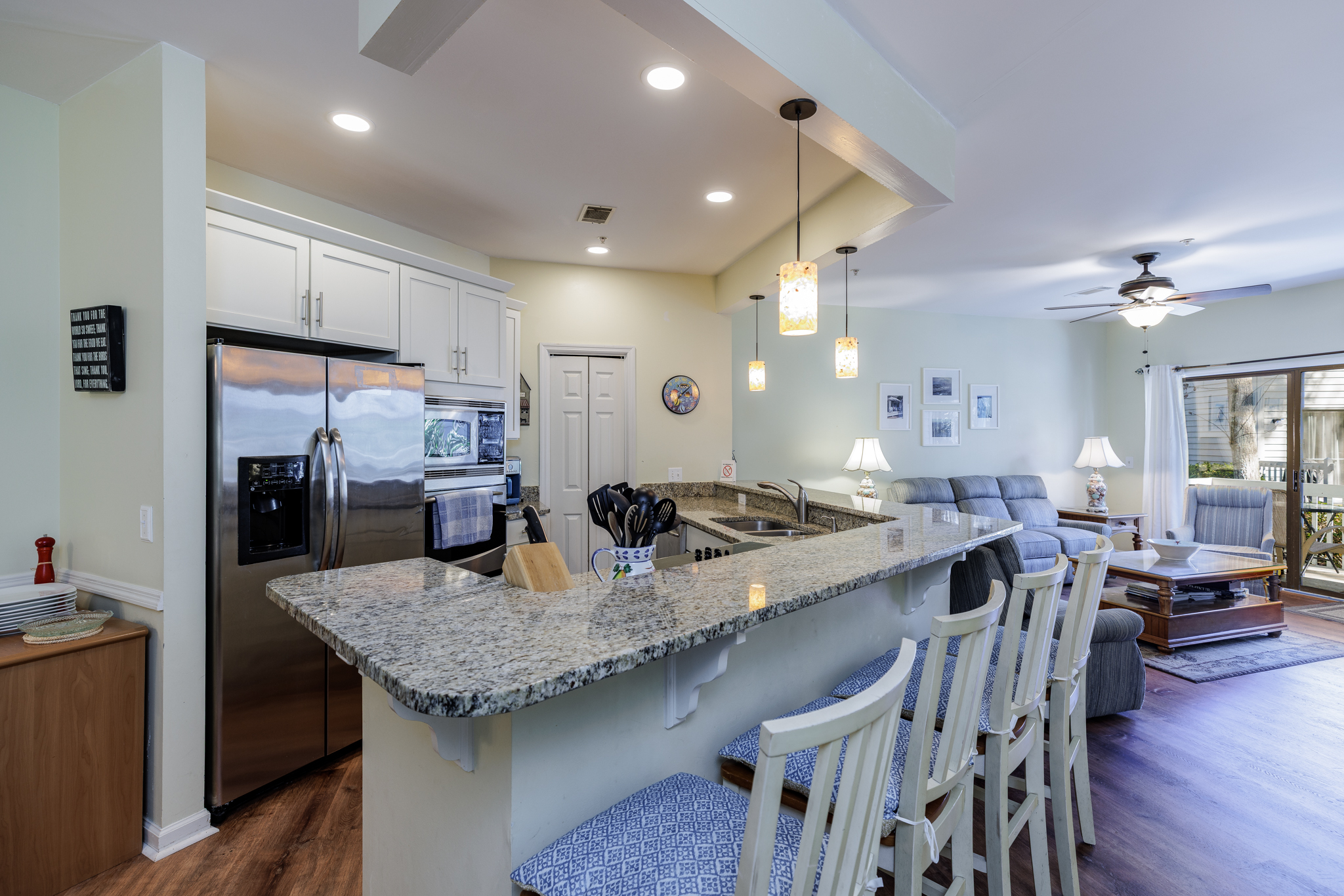 61 Ocean Breeze | Photo 5