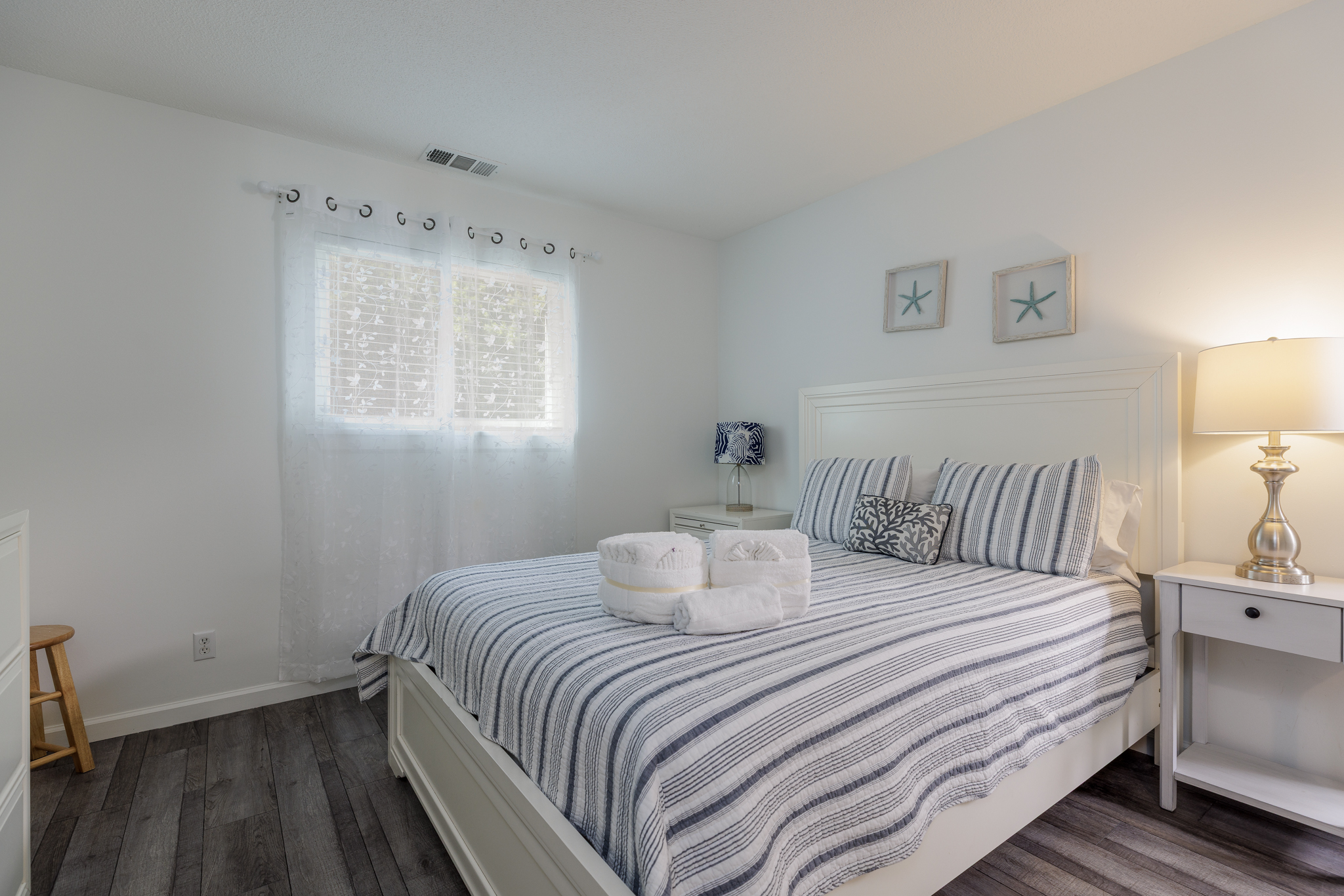 10 Lawton Road | Photo 19