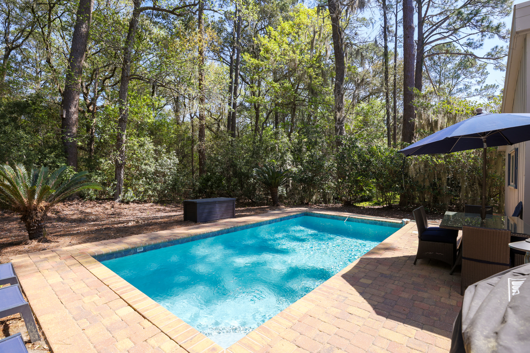 10 Lawton Road | Photo 30