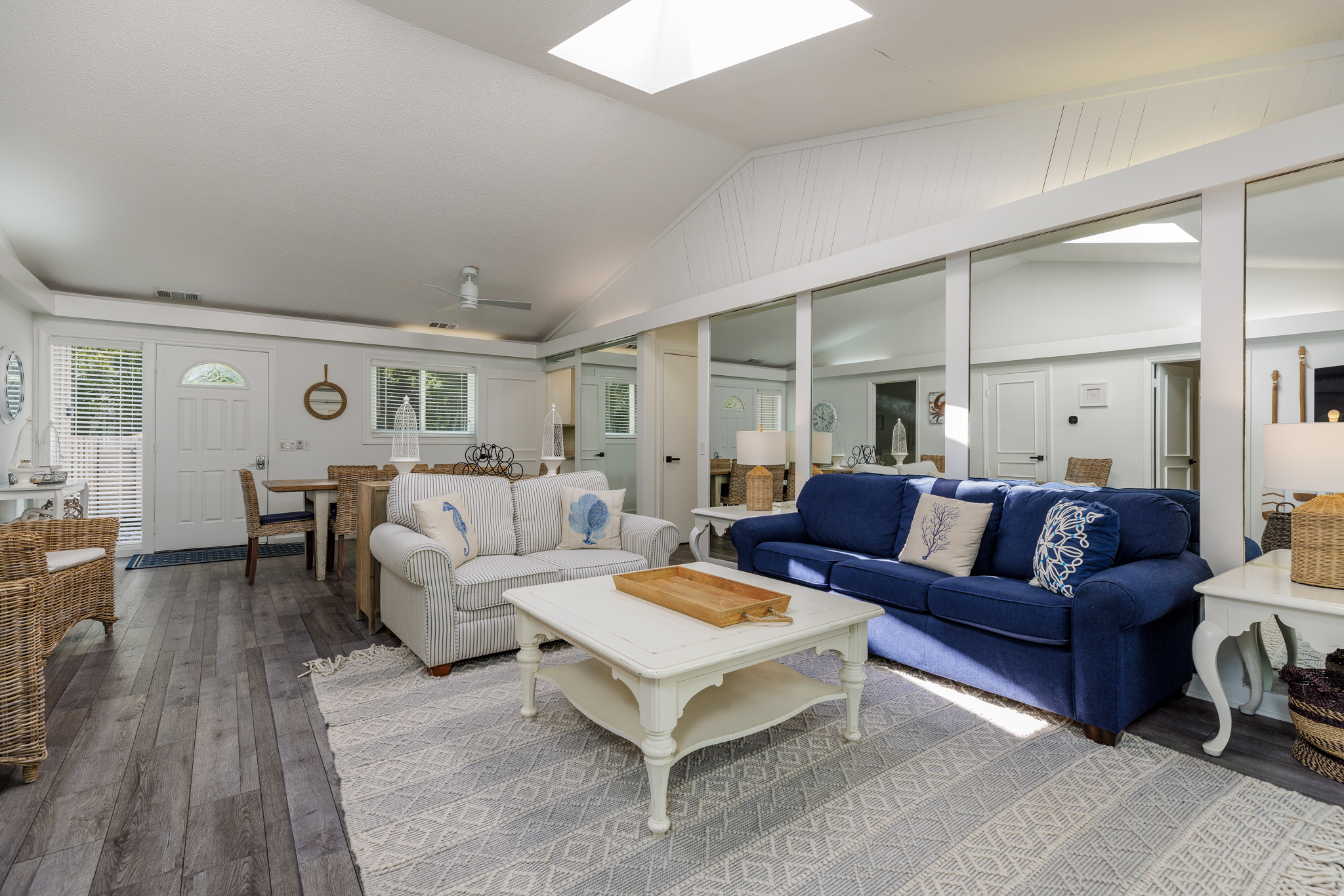 10 Lawton Road | Photo 4