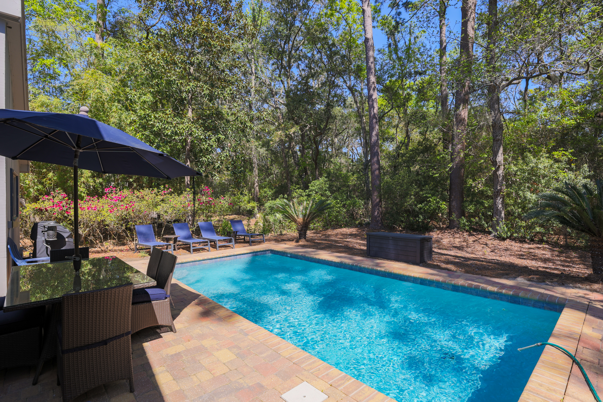 10 Lawton Road | Photo 27