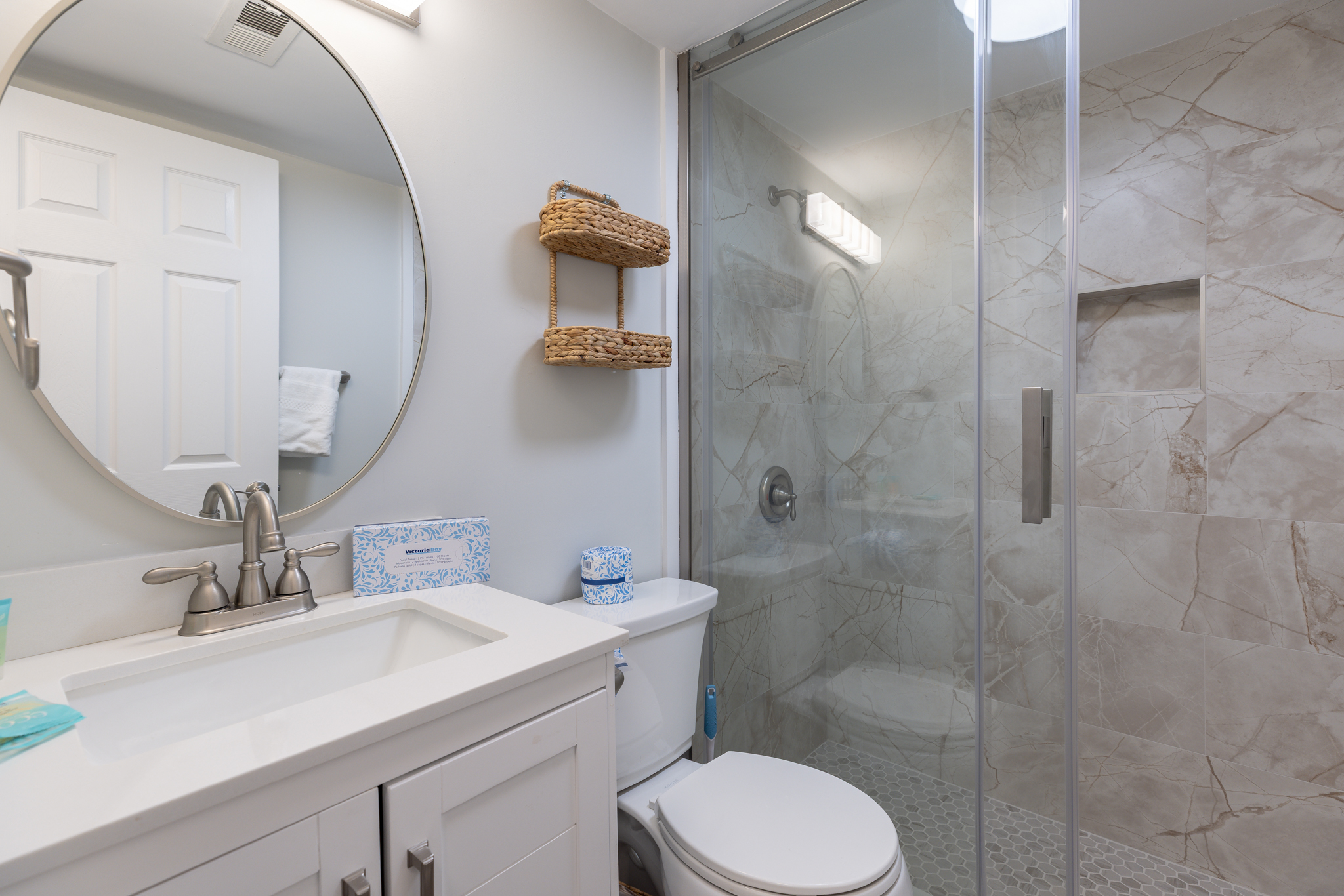 231 Breakers | Photo 10