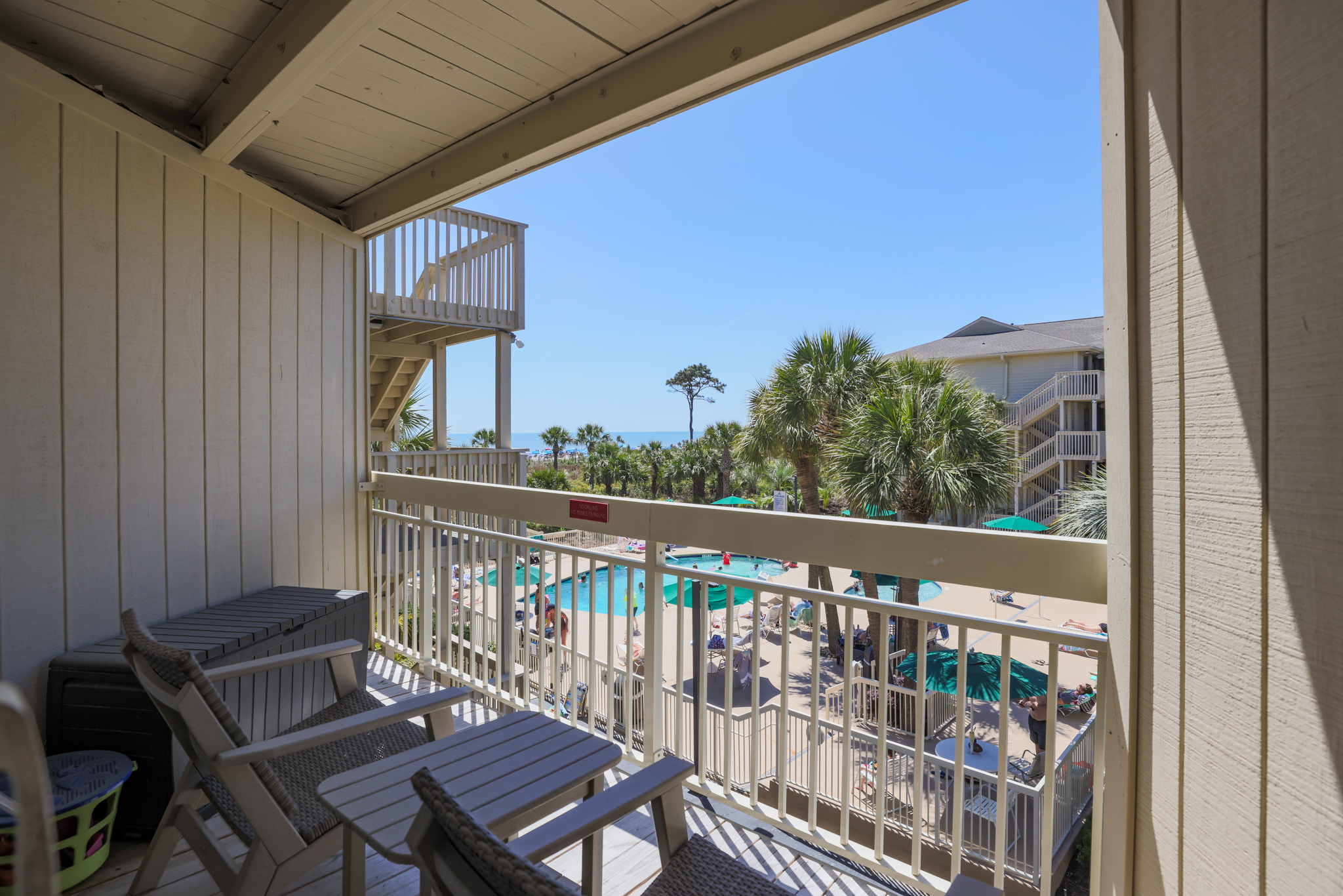 233 Breakers | Photo 14