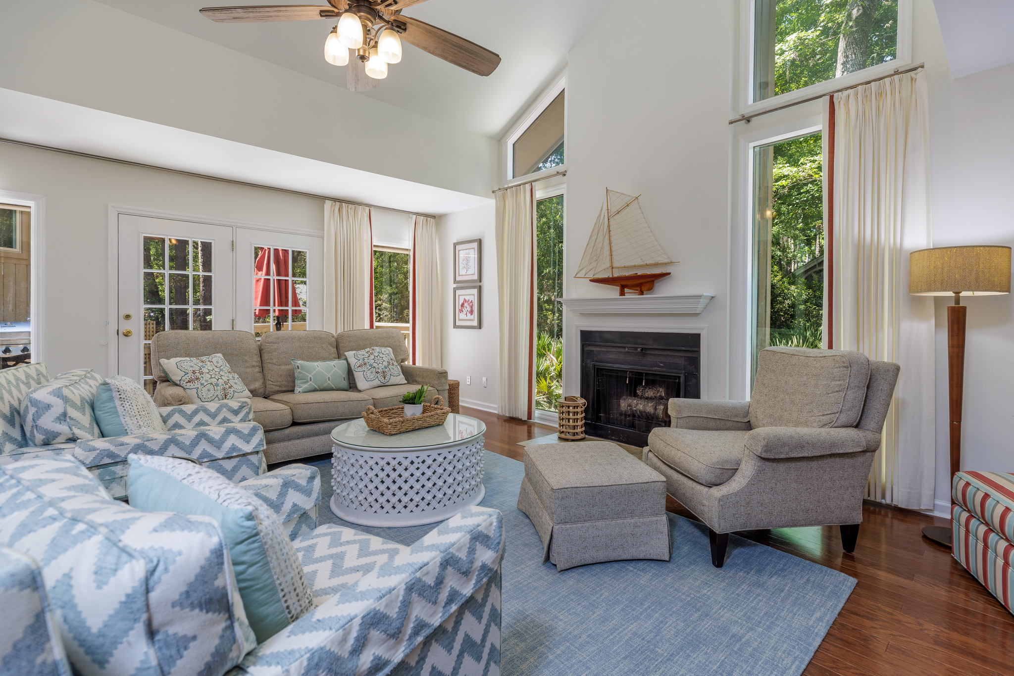 11 Hollyberry Lane