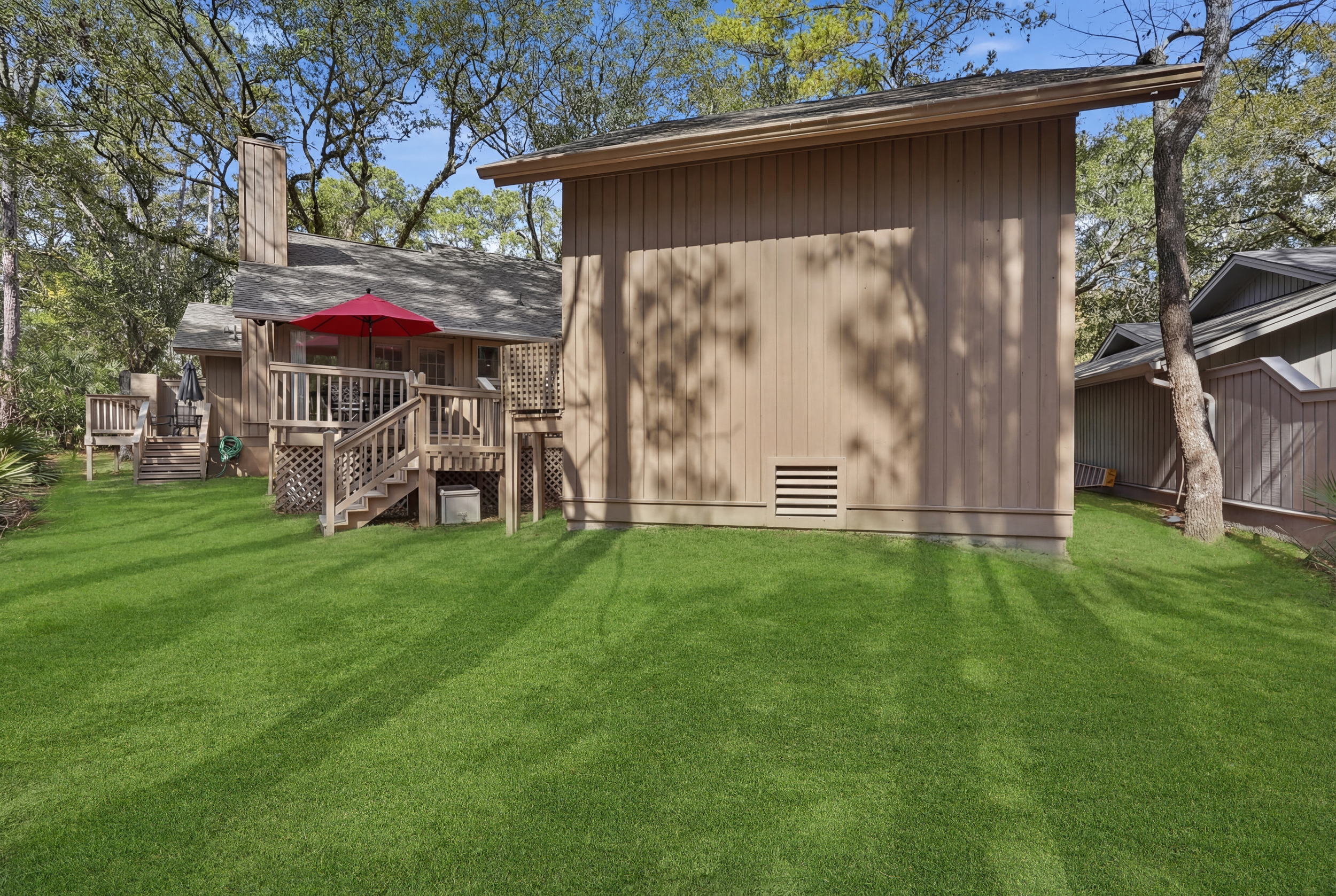 11 Hollyberry Lane | Photo 25