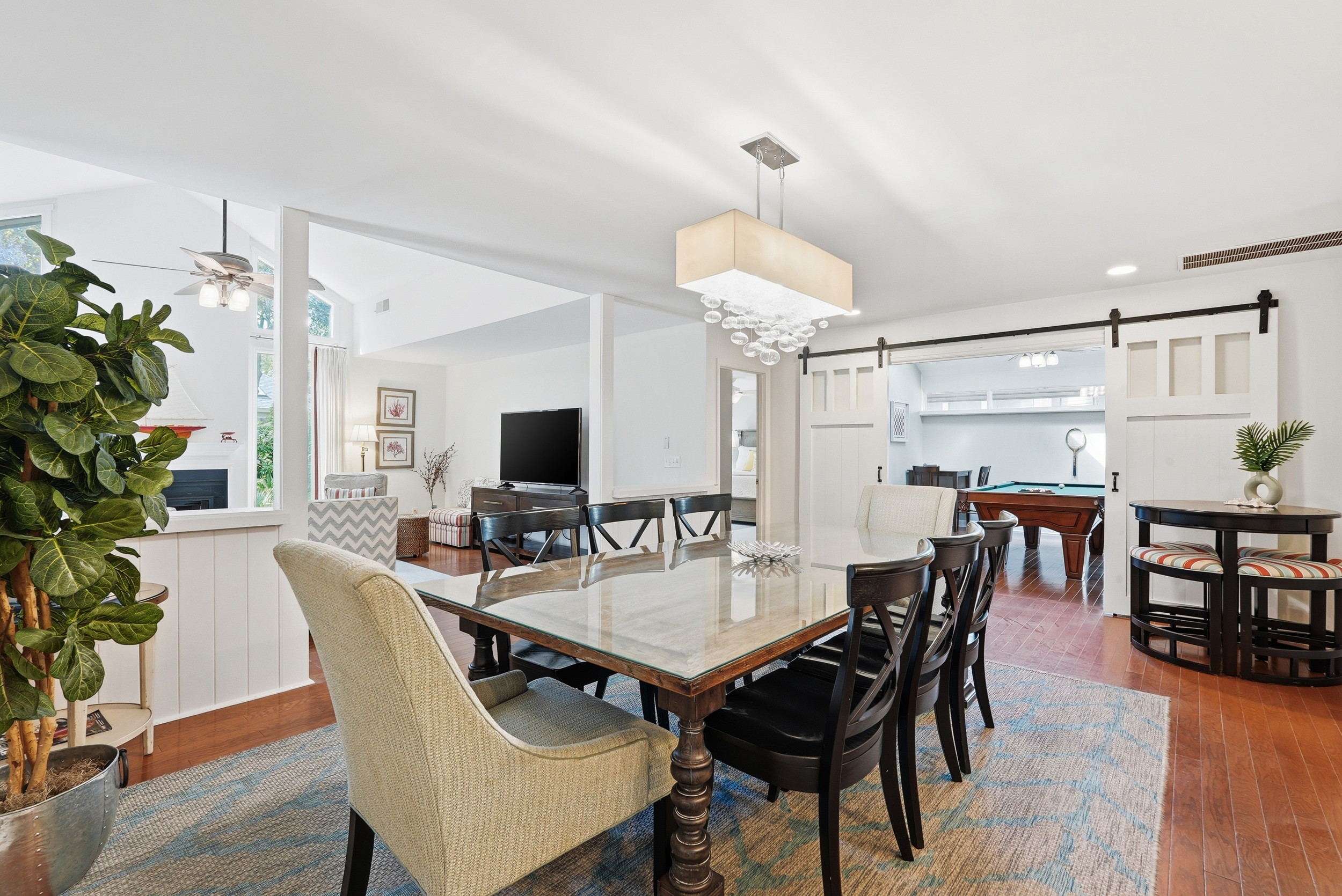 11 Hollyberry Lane | Photo 8