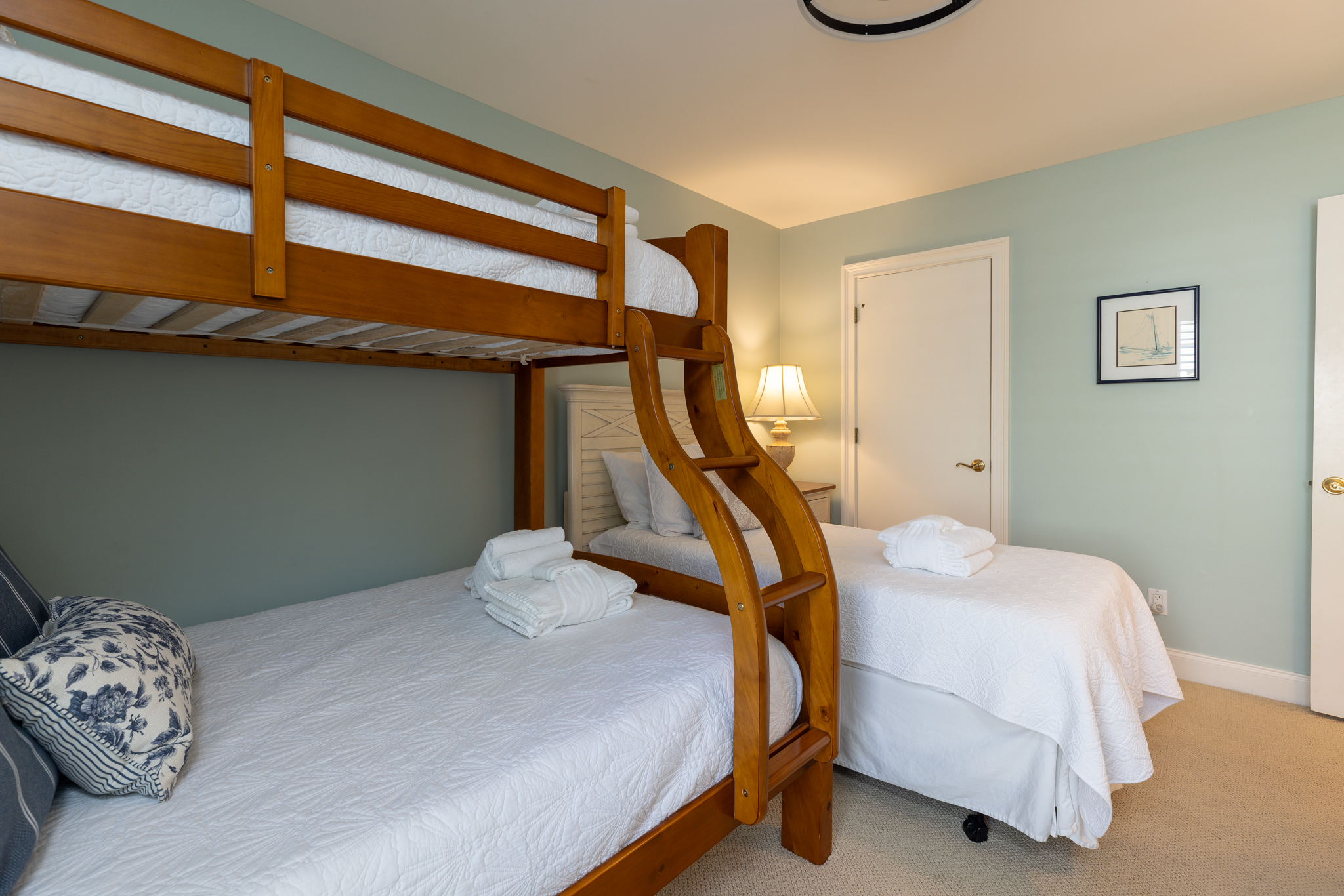 1586 Lagoon Villas | Photo 24