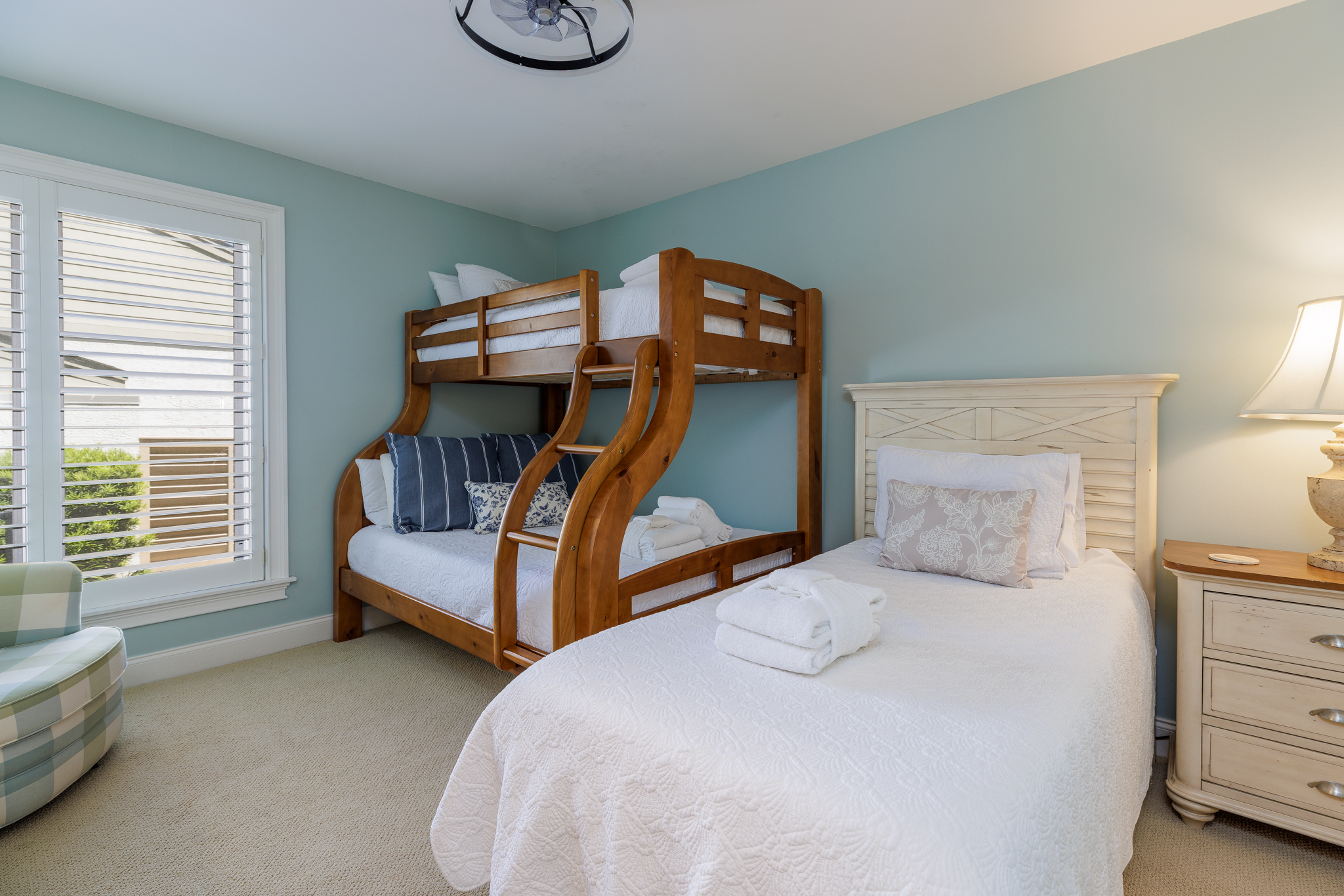 1586 Lagoon Villas | Photo 22