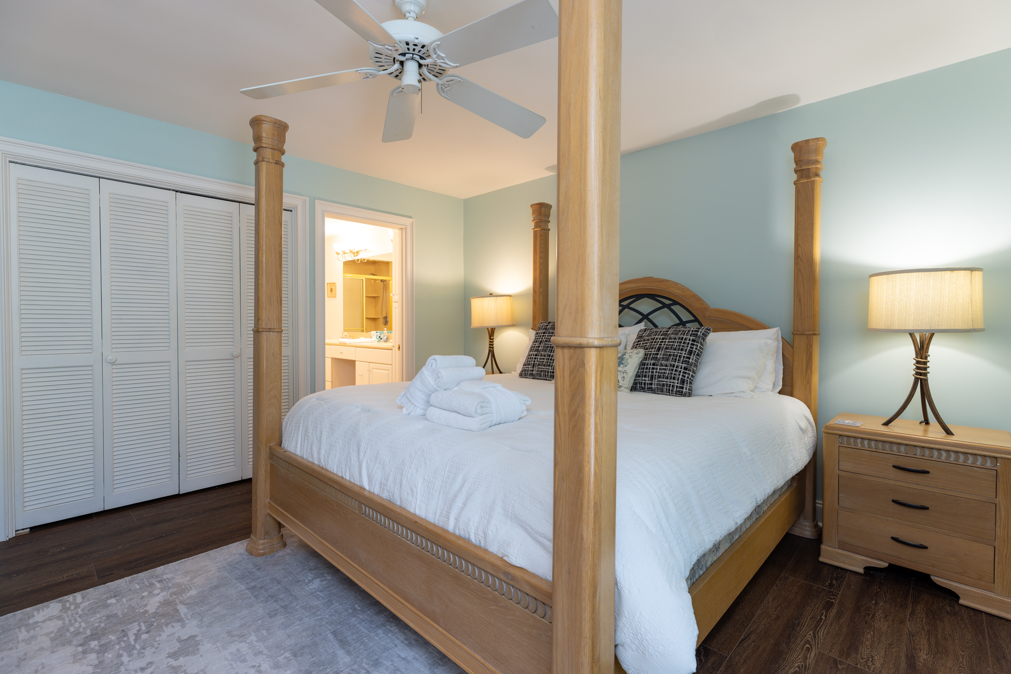 1586 Lagoon Villas | Photo 16