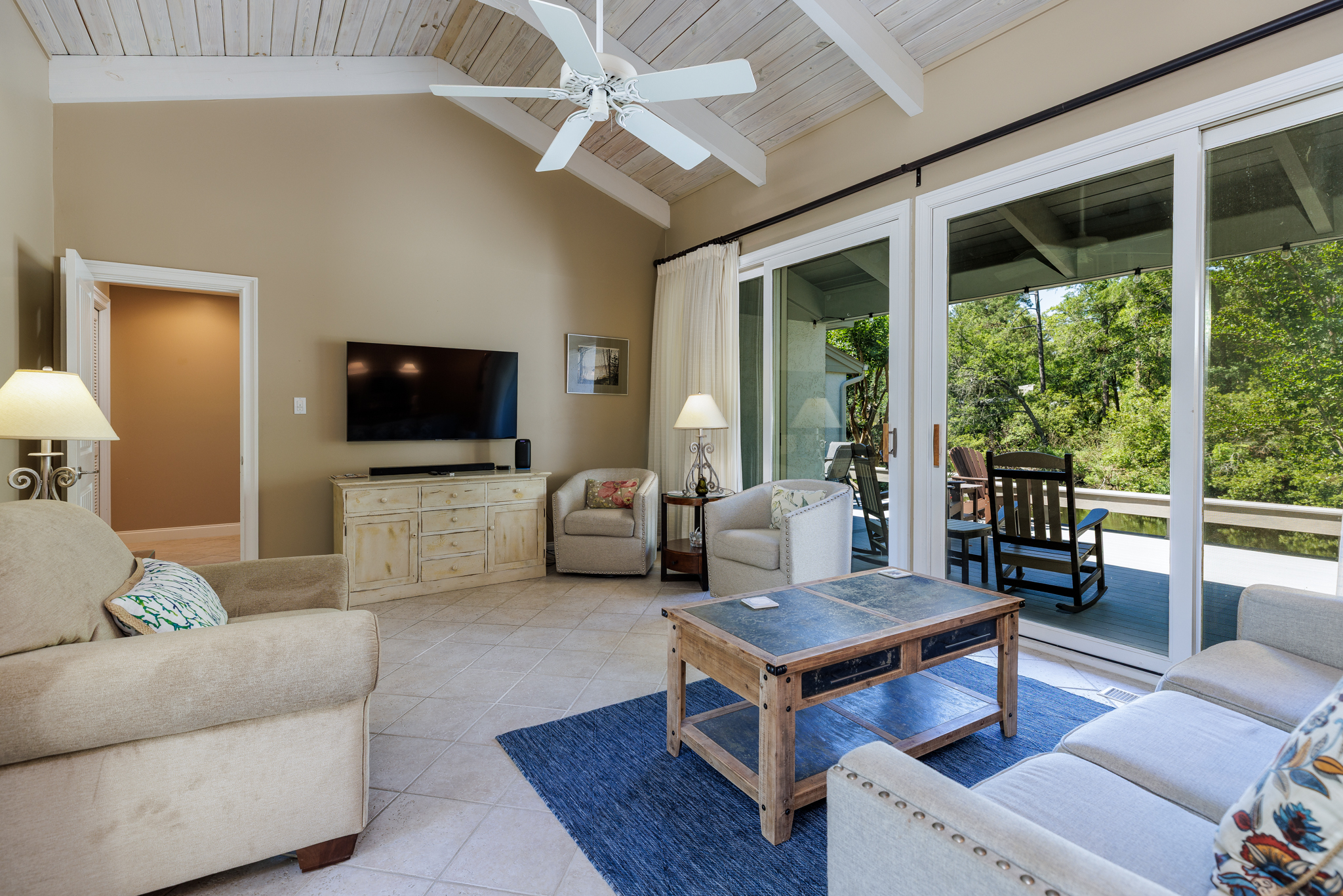 1586 Lagoon Villas