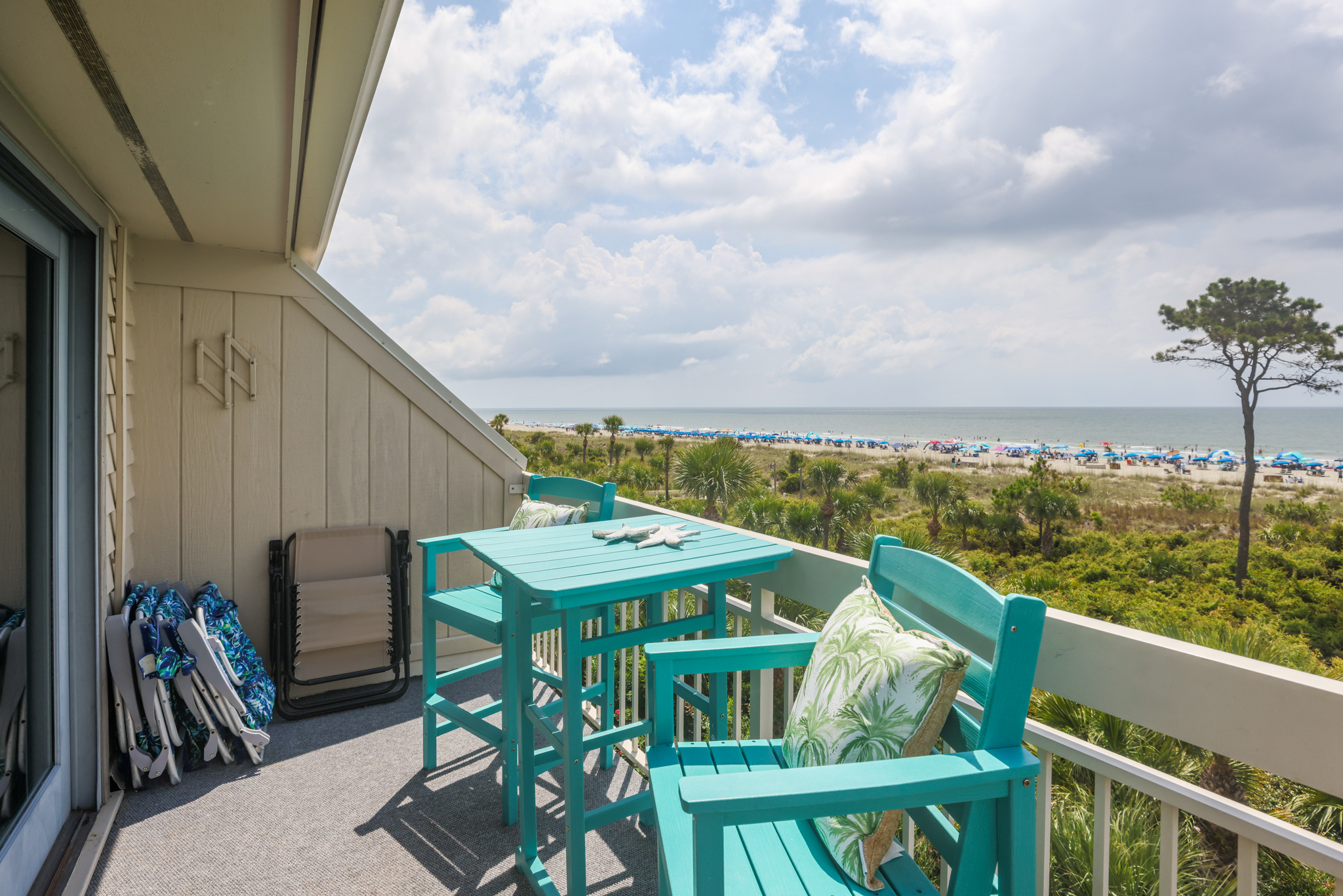 309 Breakers | Photo 18
