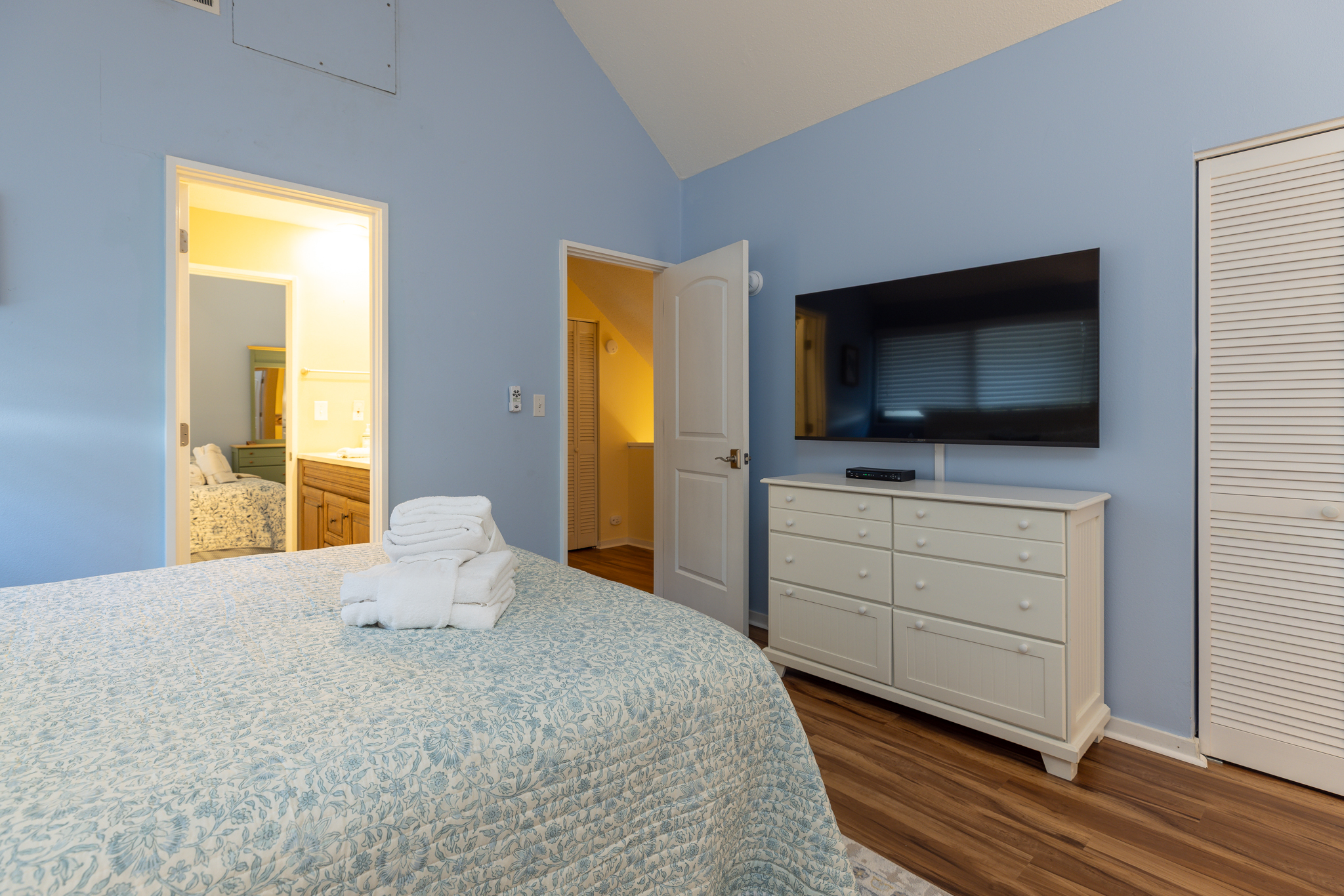 518 Queen's Grant | Photo 21