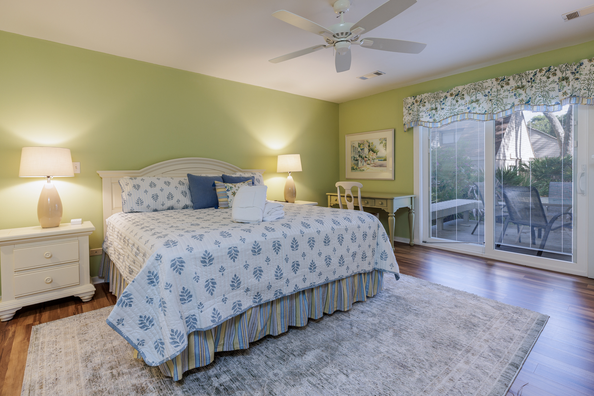 518 Queen's Grant | Photo 10