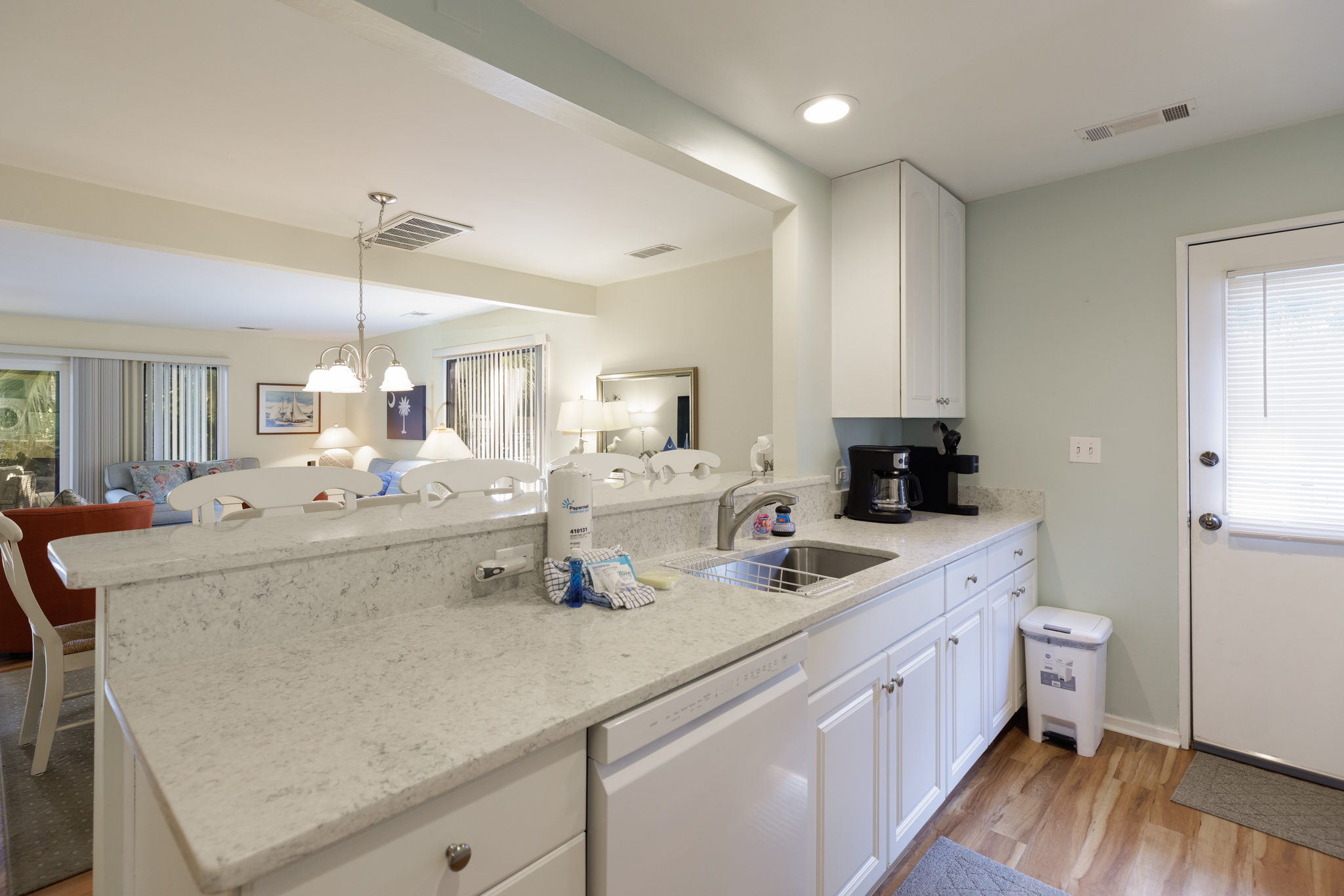 518 Queen's Grant | Photo 8