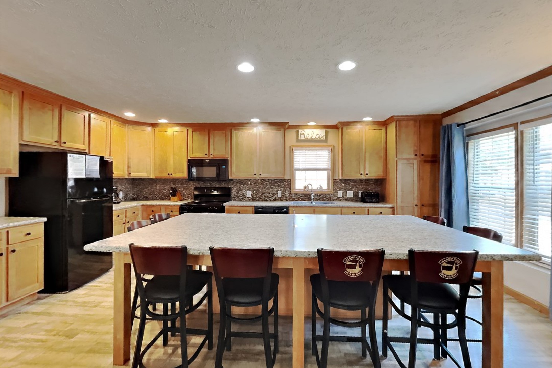 Put-in-Bay Island Club #111 6