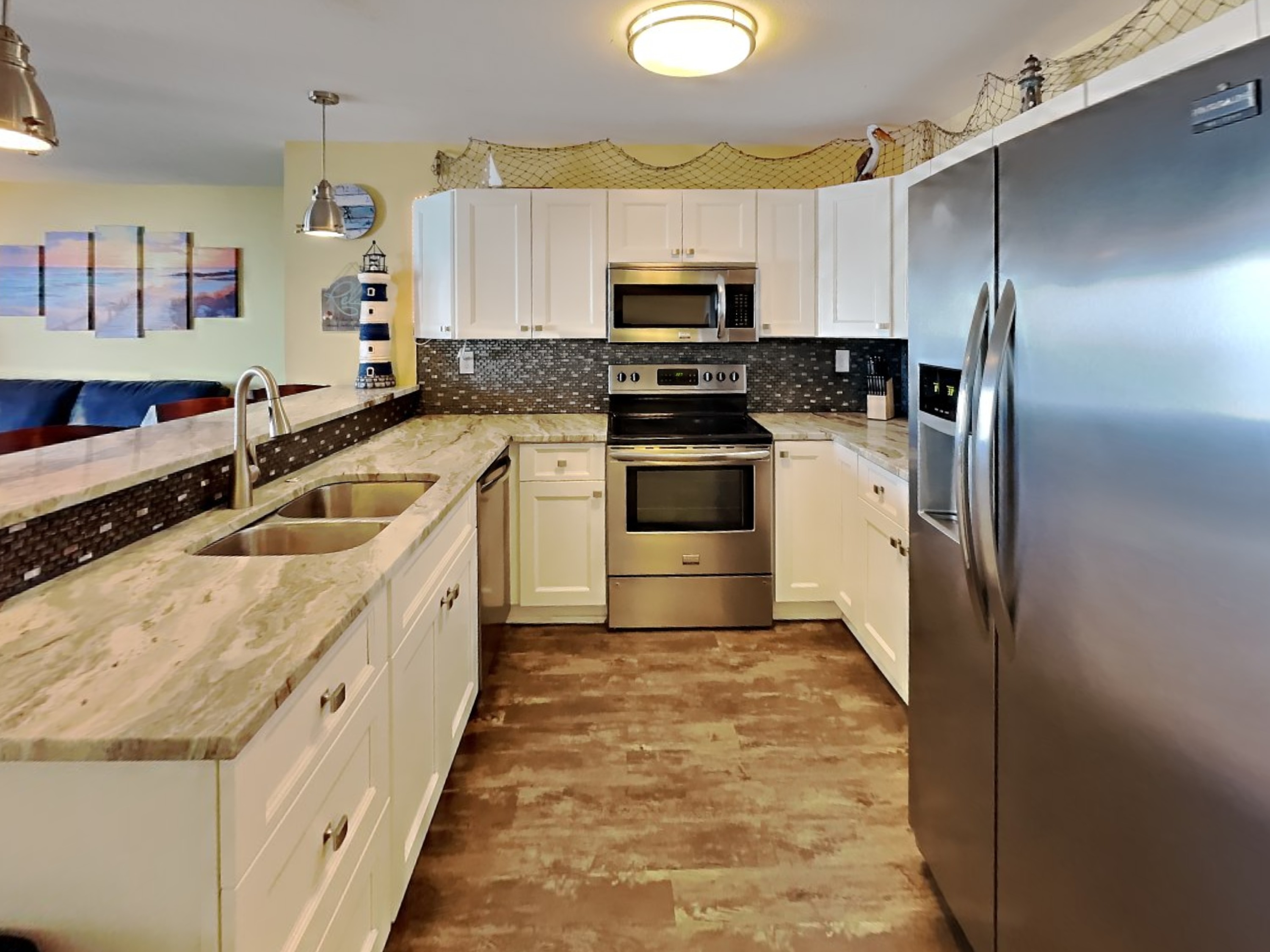 Put-in-Bay Waterfront Condo #104 8