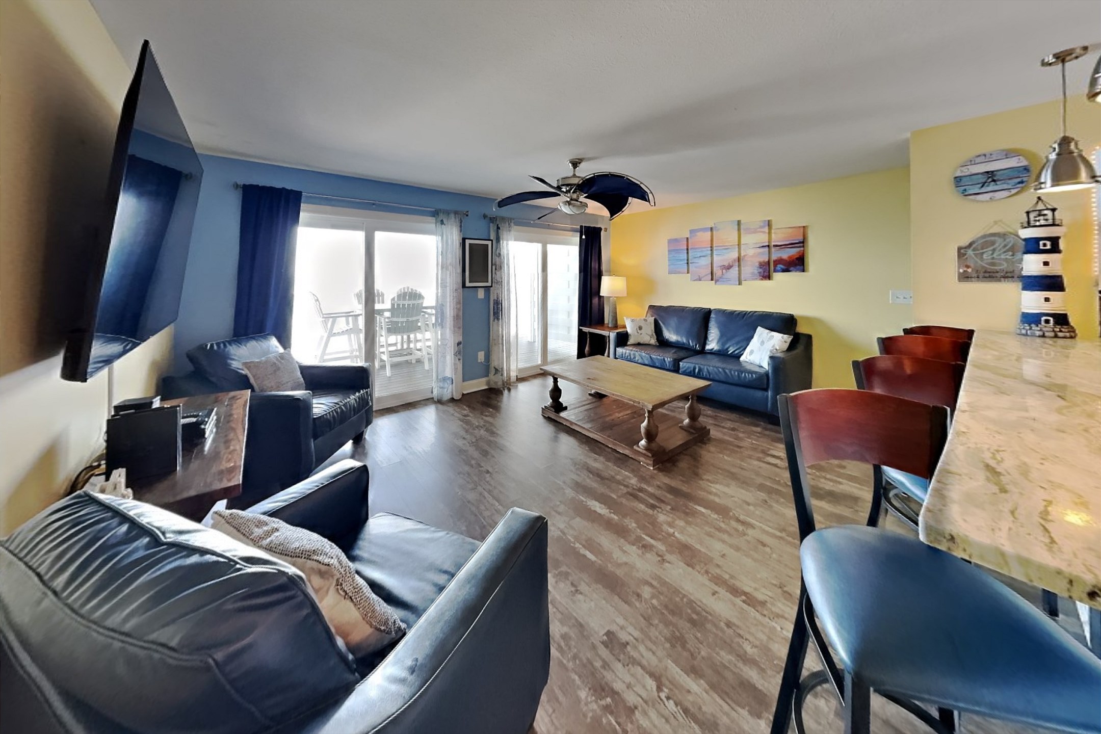 Put-in-Bay Waterfront Condo #104
