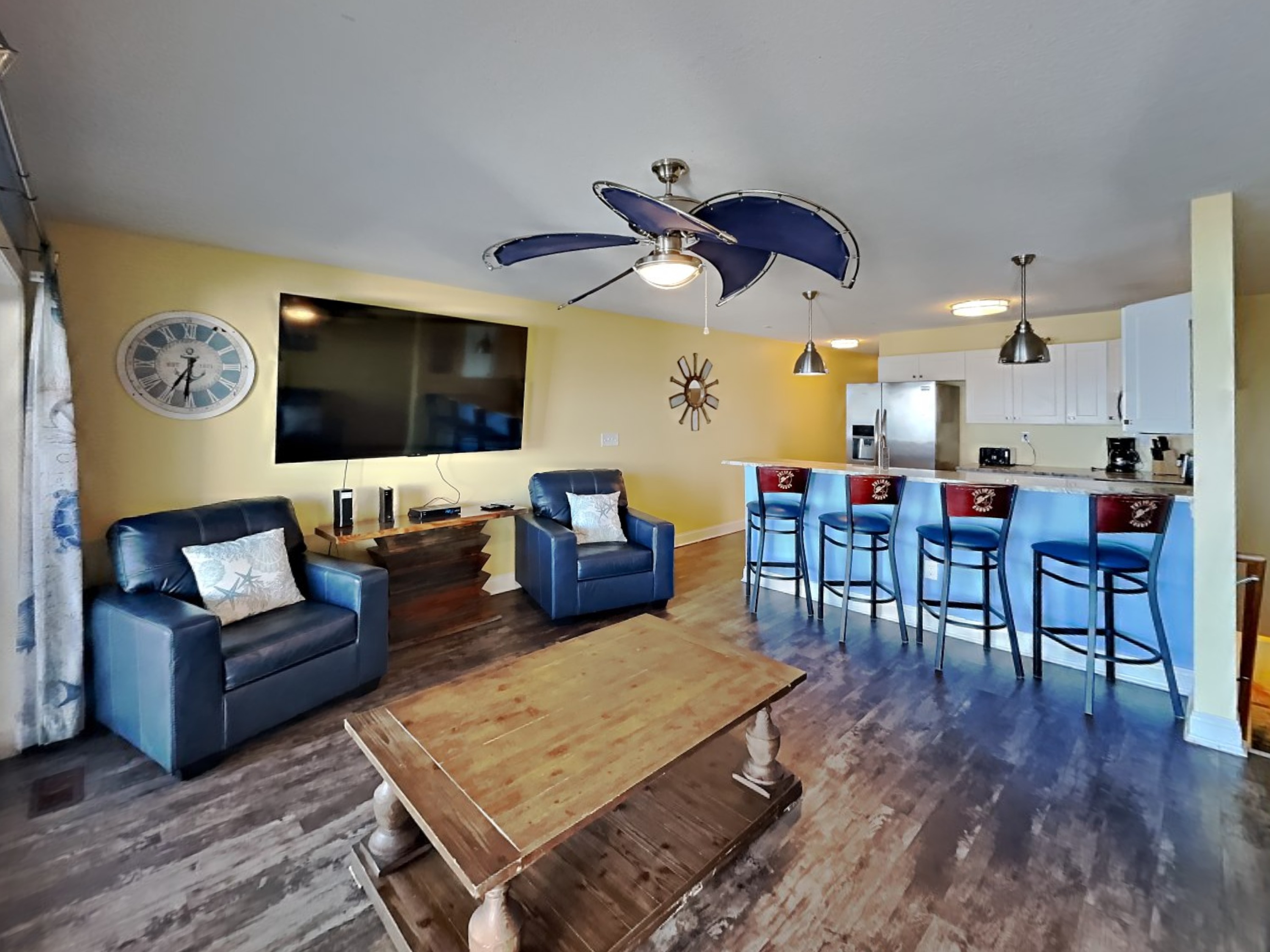 Put-in-Bay Waterfront Condo #105 | Photo 9