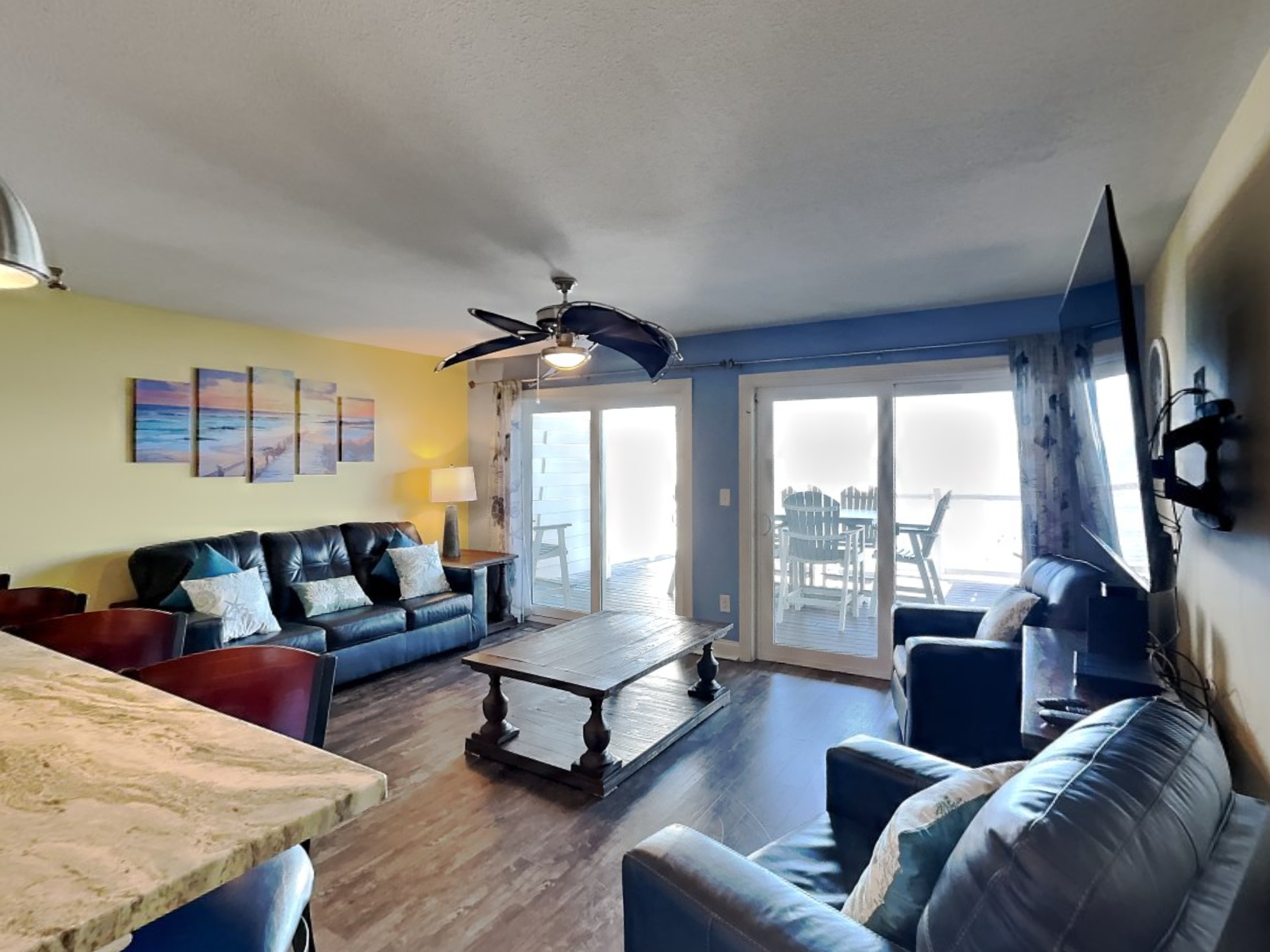 Put-in-Bay Waterfront Condo #105 6