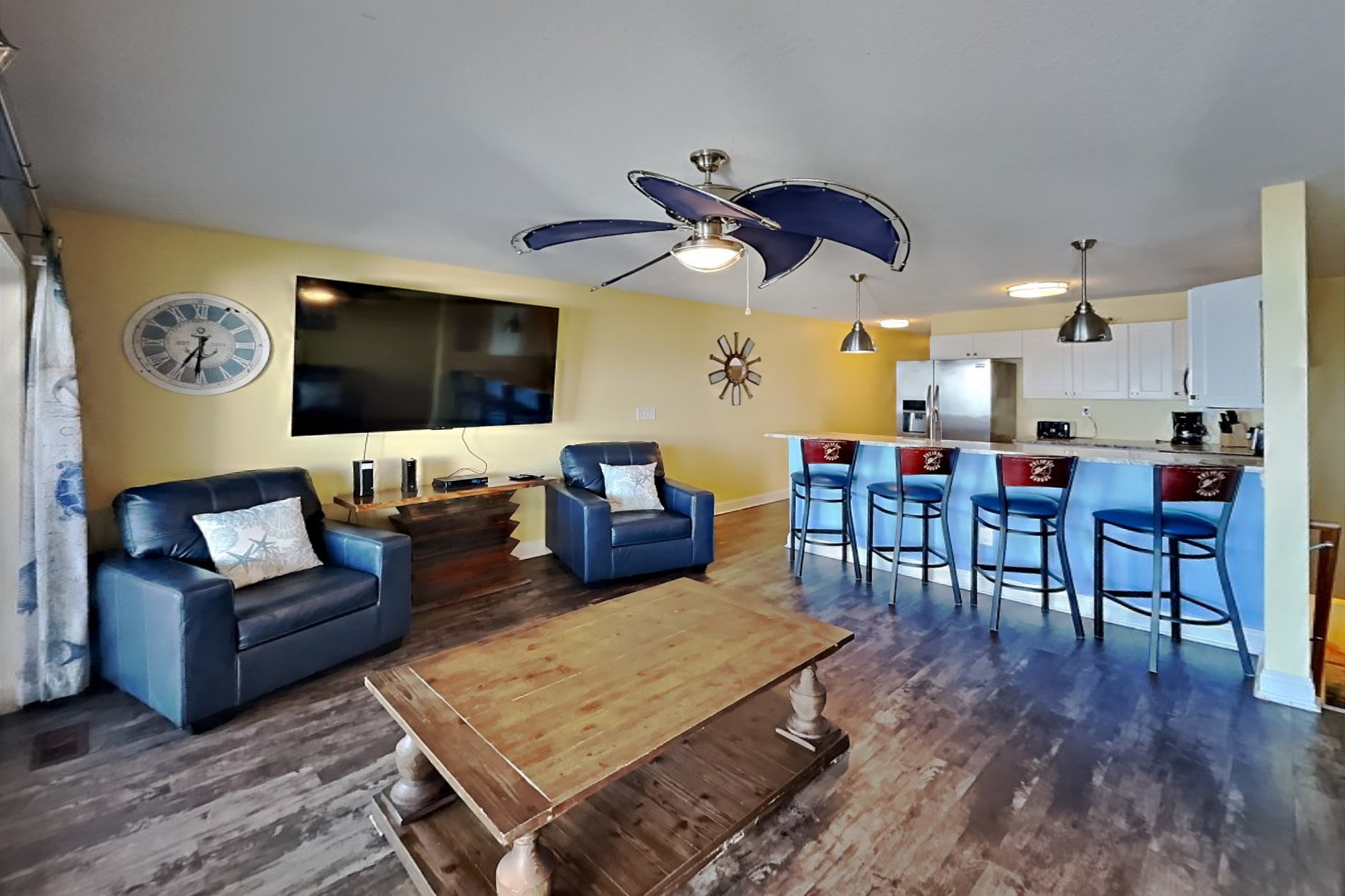 Put-in-Bay Waterfront Condo #105 | Photo 9